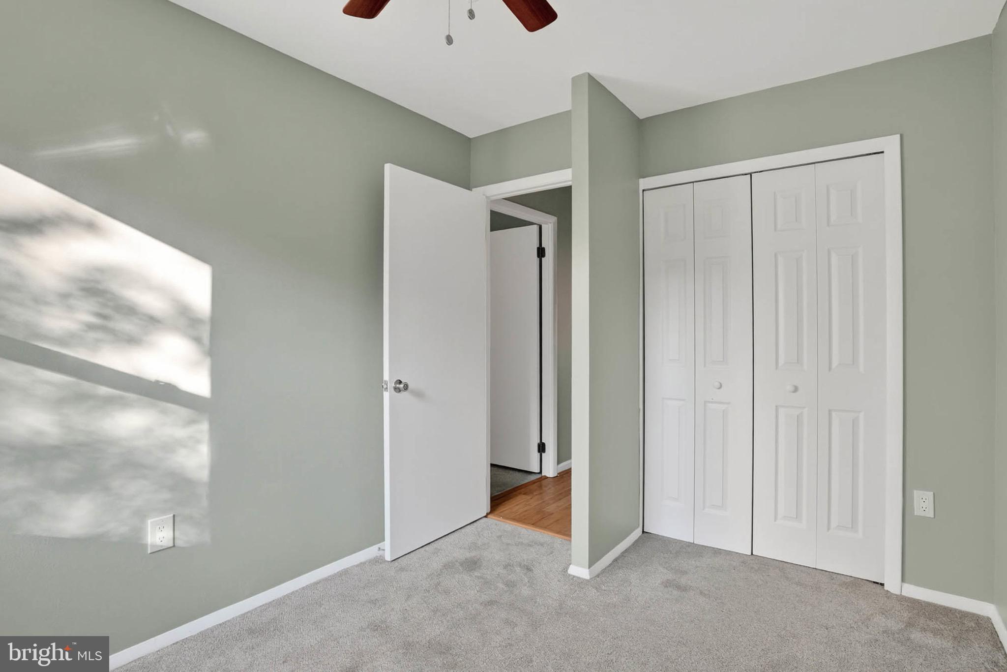 CROFTON MEADOWS - Residential Lease