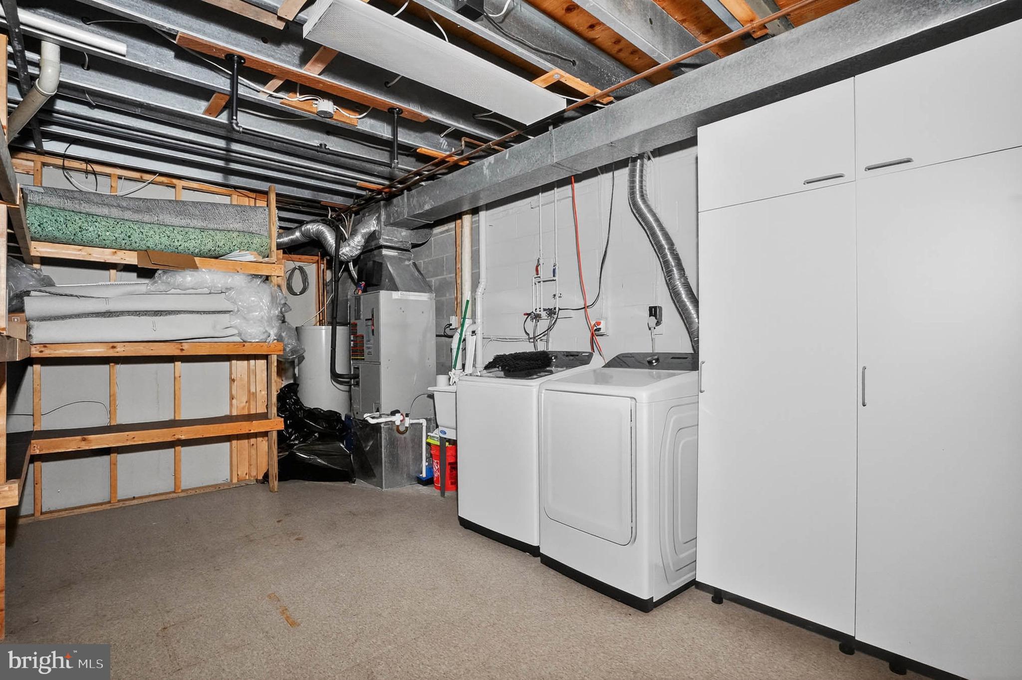 CROFTON MEADOWS - Residential Lease