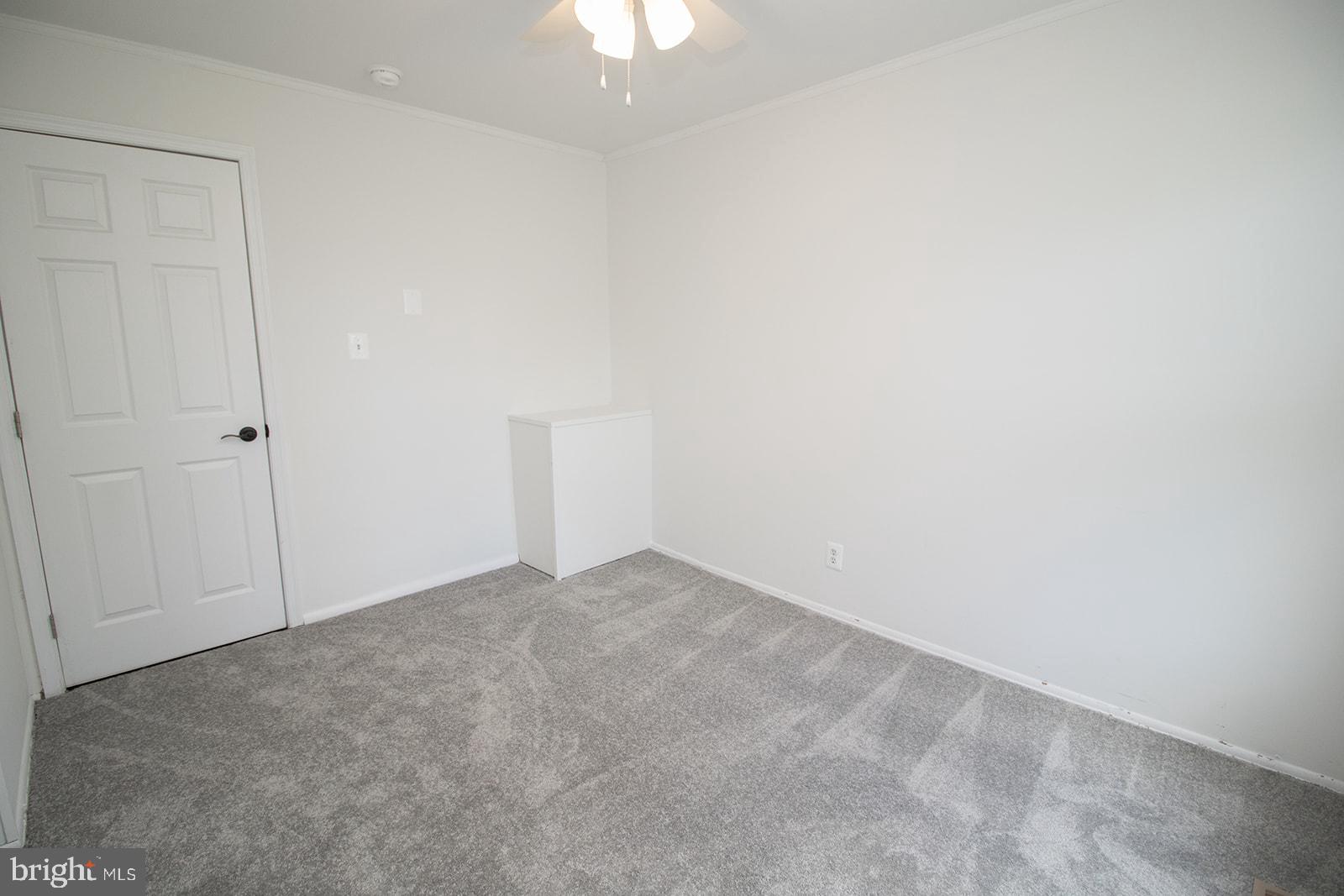 BAREFOOT ACRES - Residential