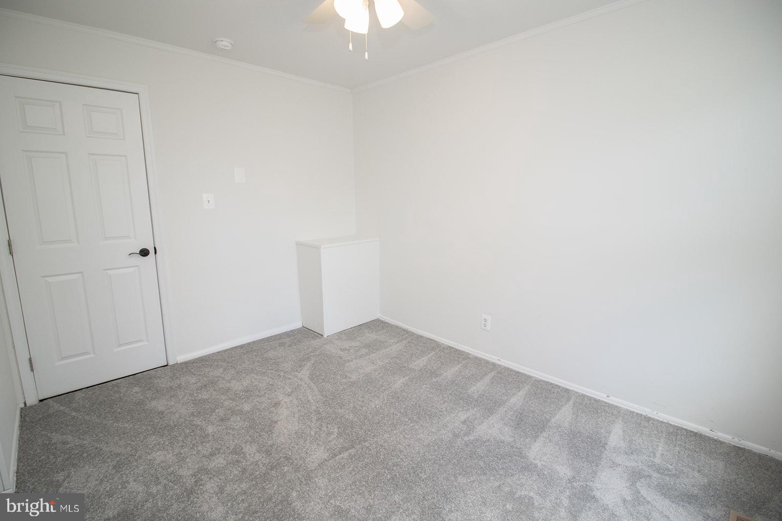 BAREFOOT ACRES - Residential