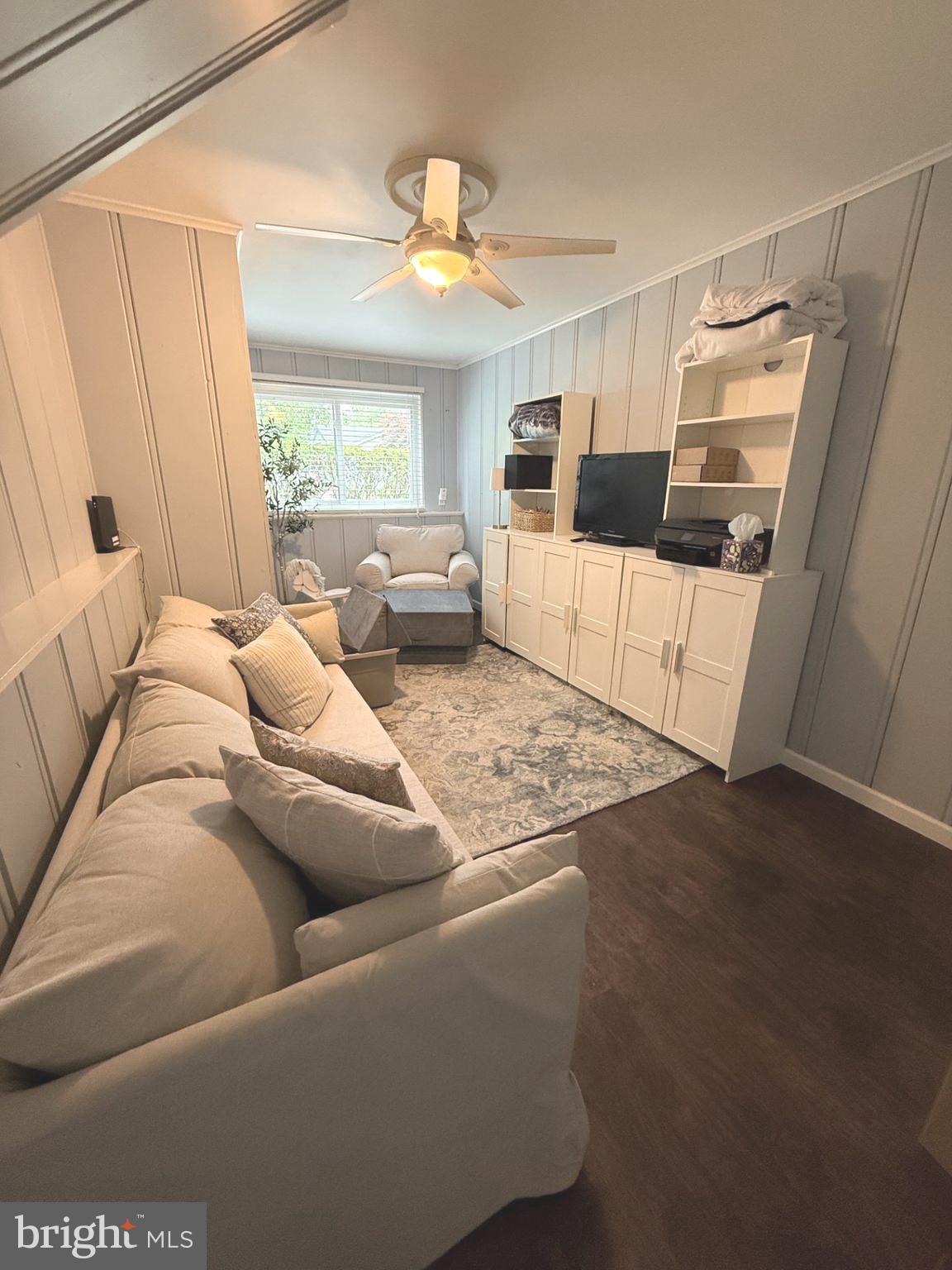 ADMIRAL HEIGHTS - Residential