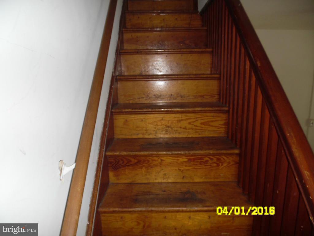 HAMPDEN HISTORIC DISTRICT - Residential