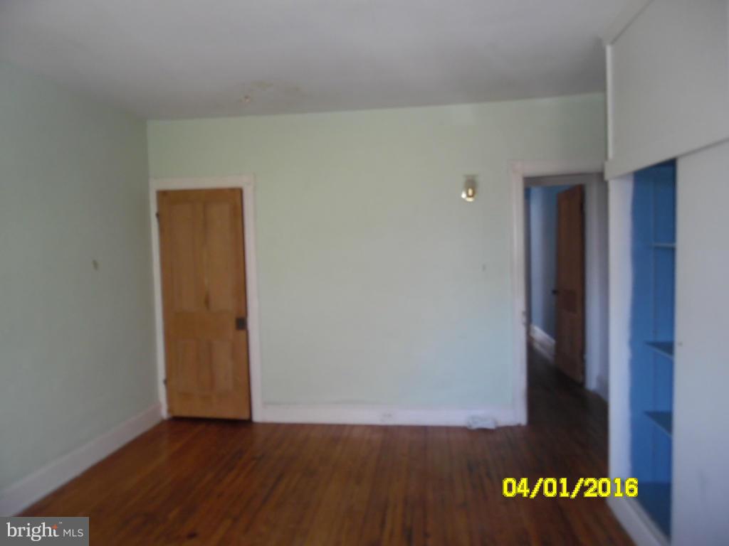 HAMPDEN HISTORIC DISTRICT - Residential