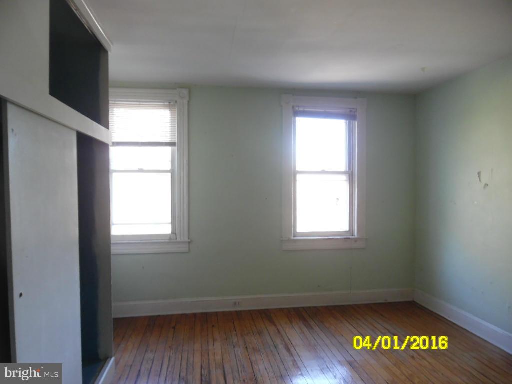 HAMPDEN HISTORIC DISTRICT - Residential