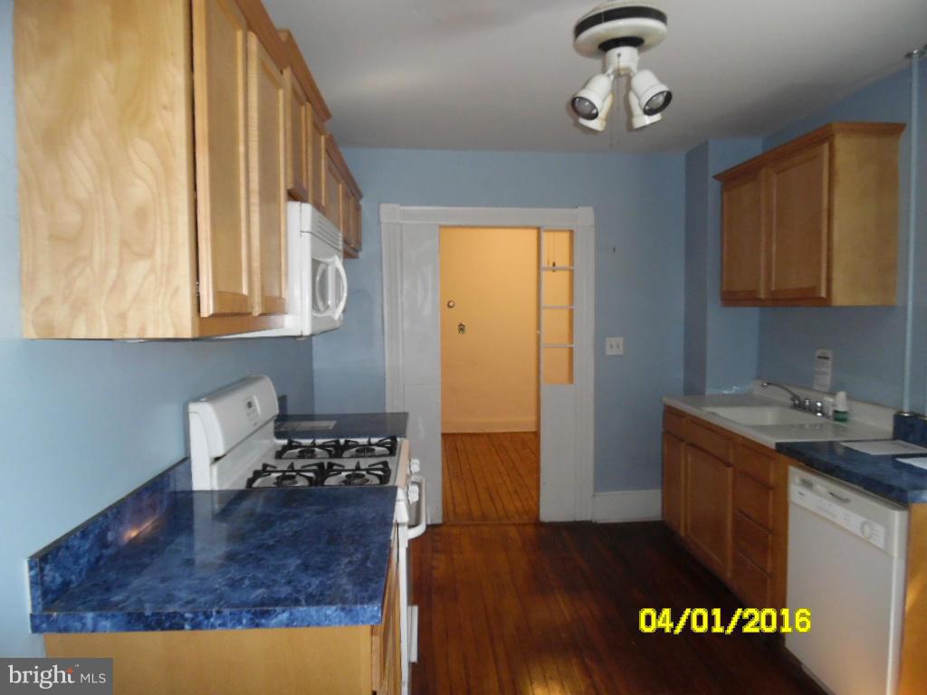 HAMPDEN HISTORIC DISTRICT - Residential