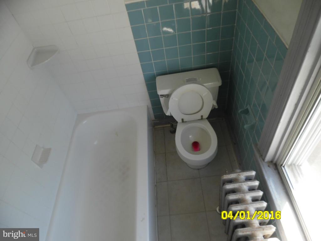 HAMPDEN HISTORIC DISTRICT - Residential