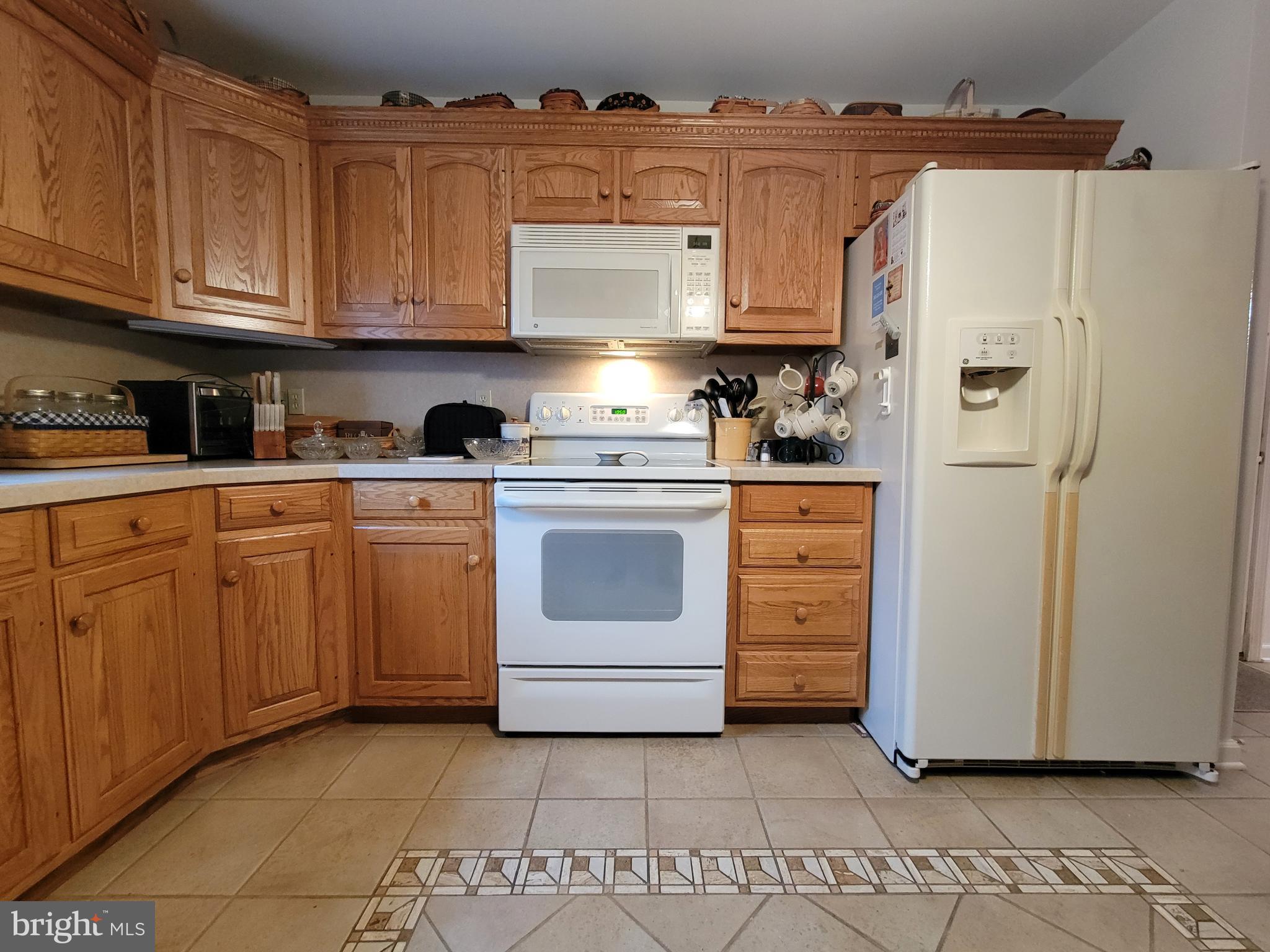 SOUTH POINTE - Residential