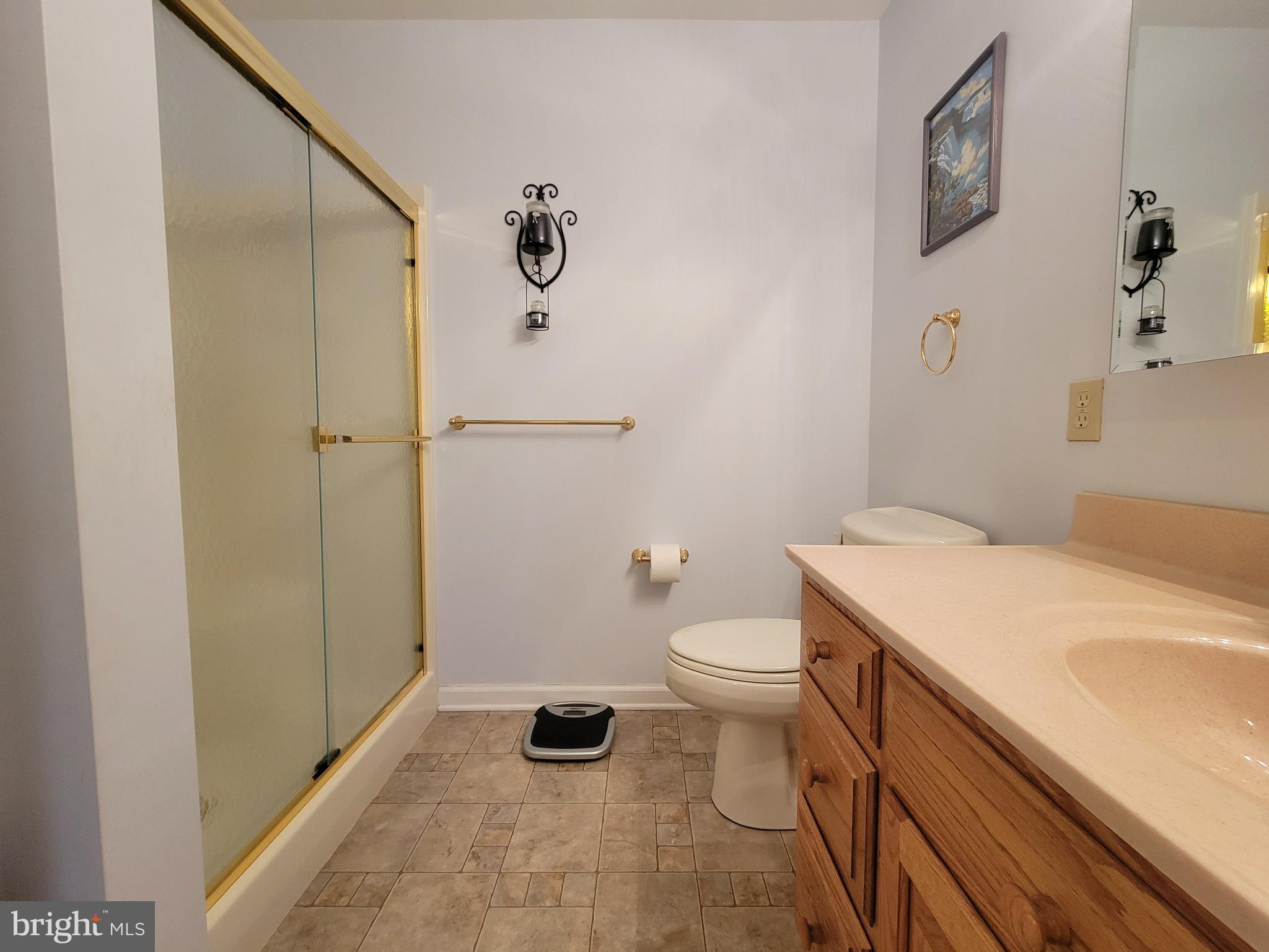 SOUTH POINTE - Residential