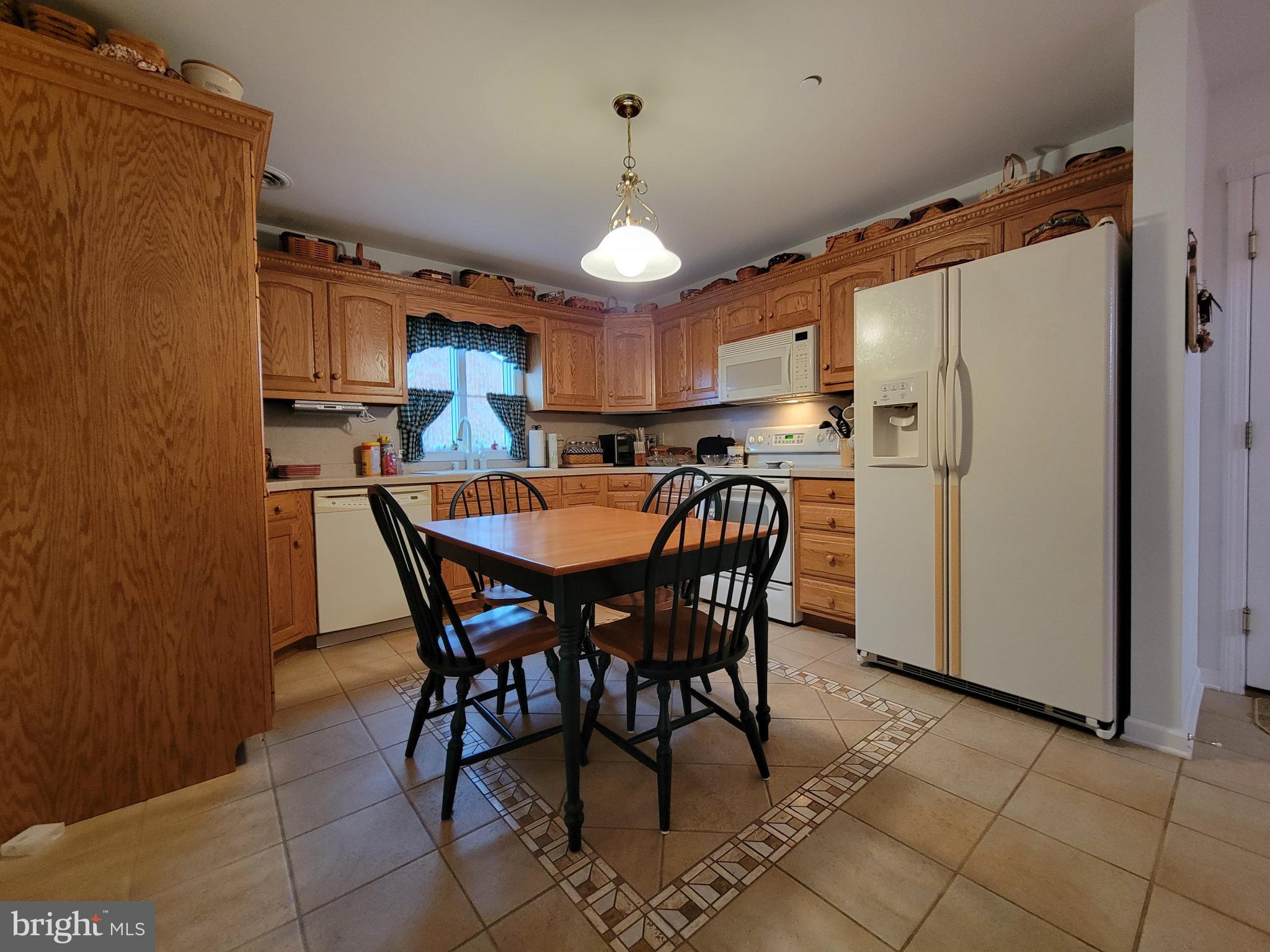 SOUTH POINTE - Residential