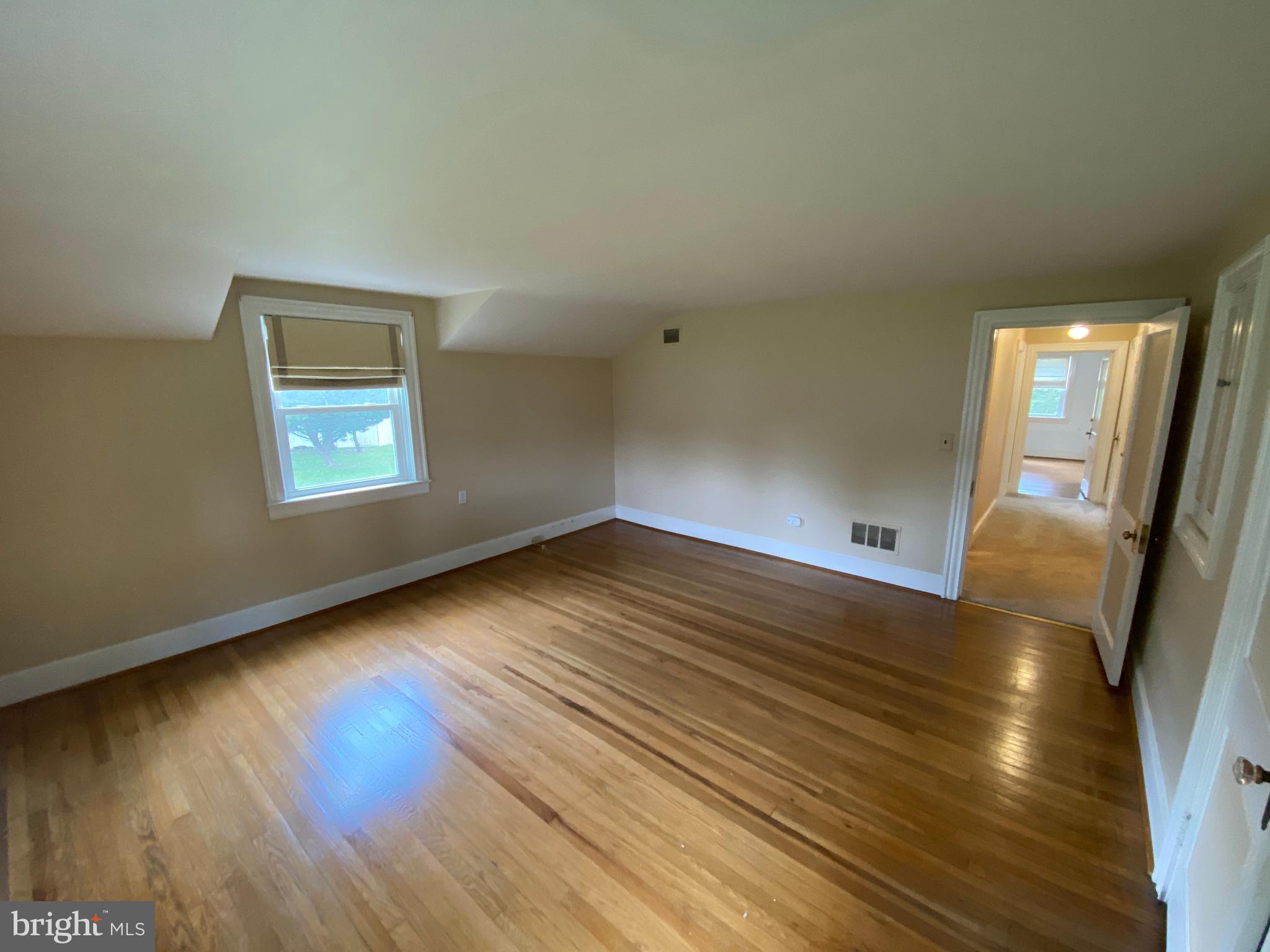 WOODLAWN - Residential Lease