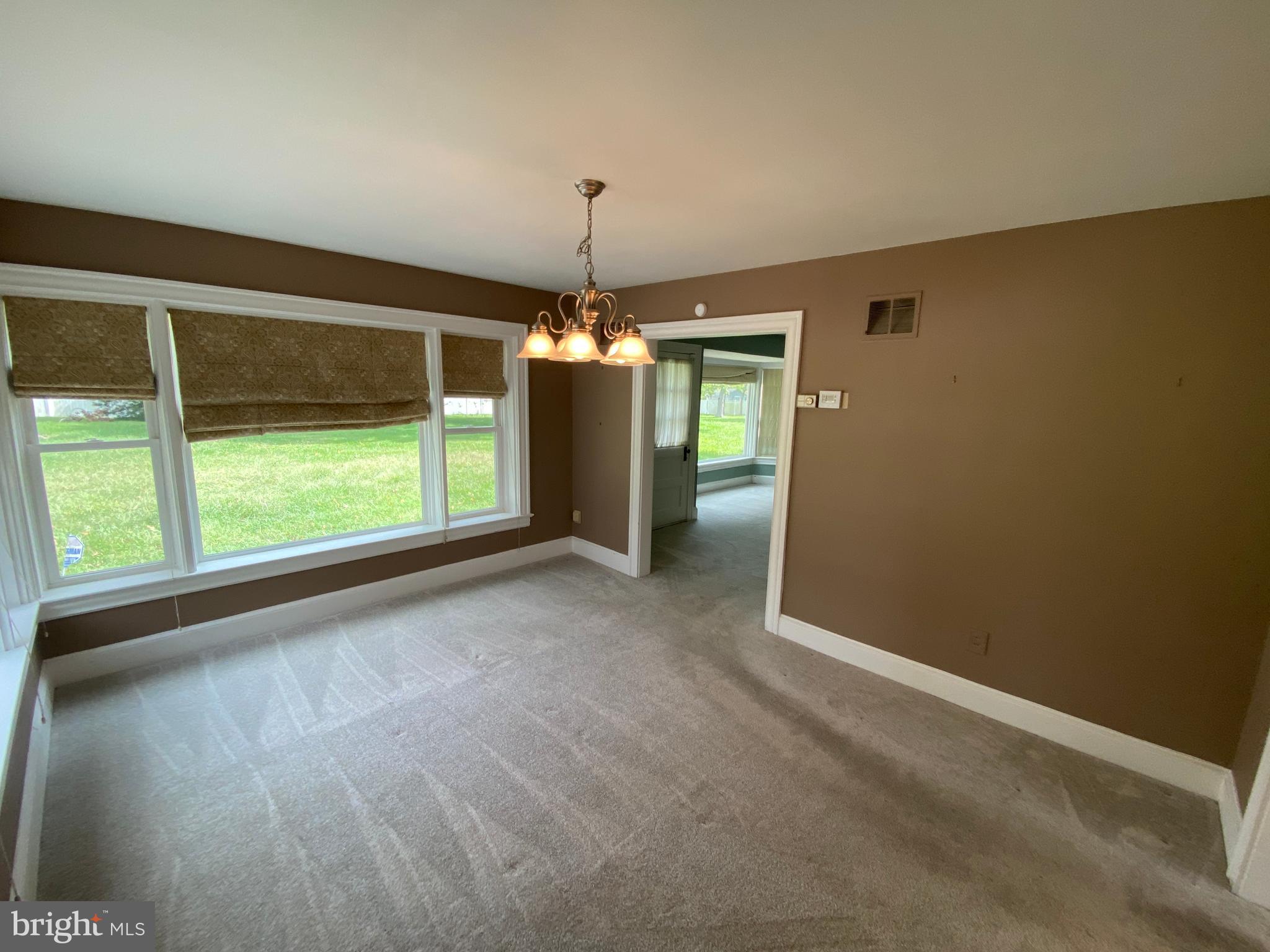 WOODLAWN - Residential Lease