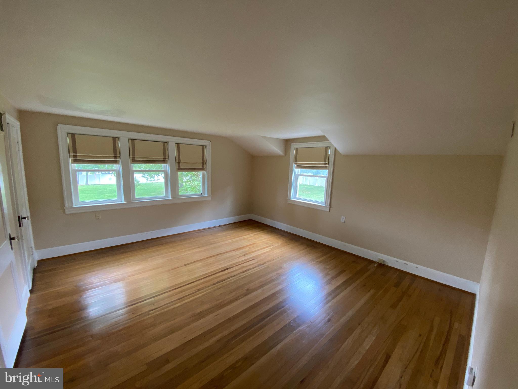 WOODLAWN - Residential Lease