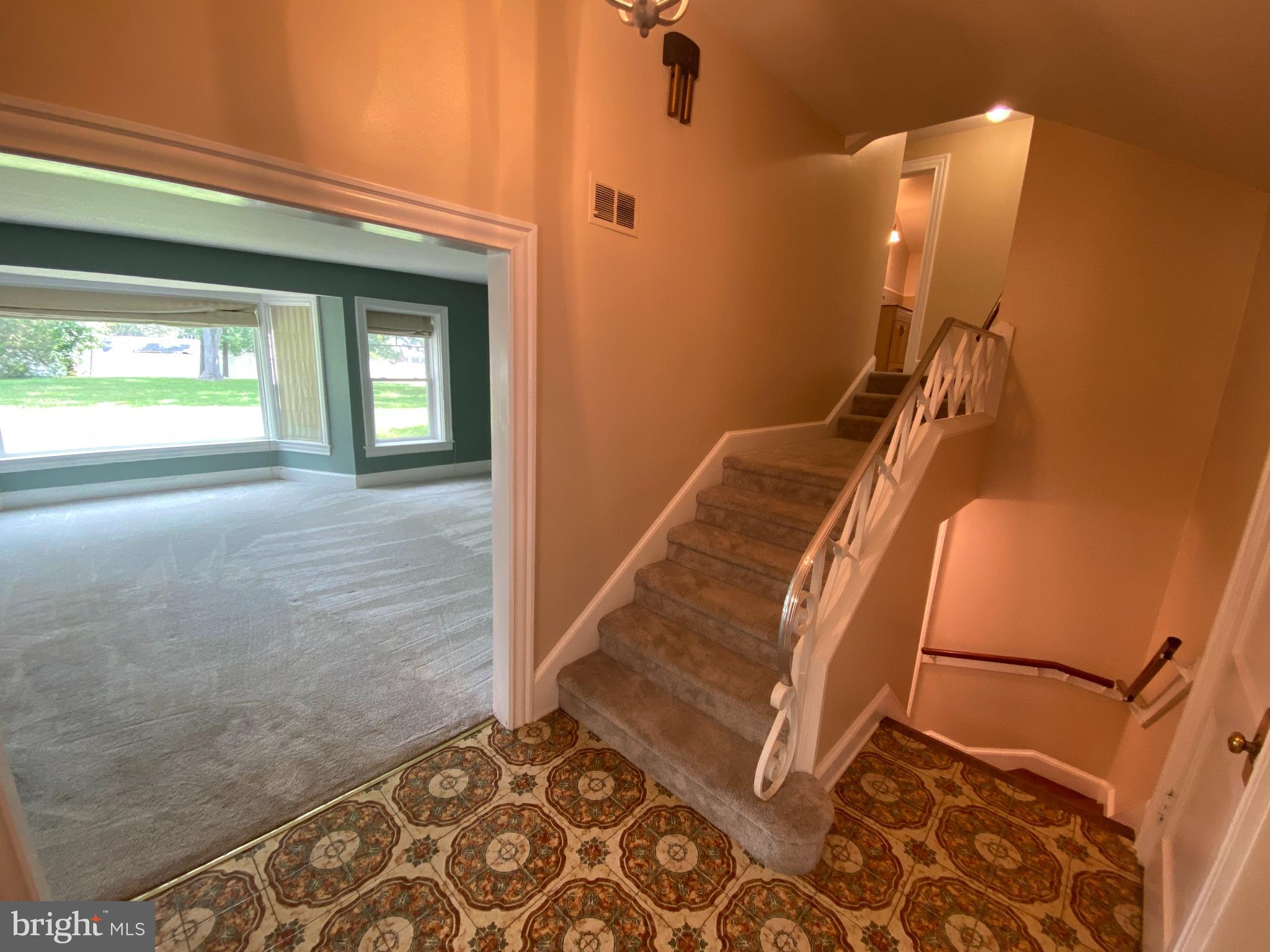 WOODLAWN - Residential Lease