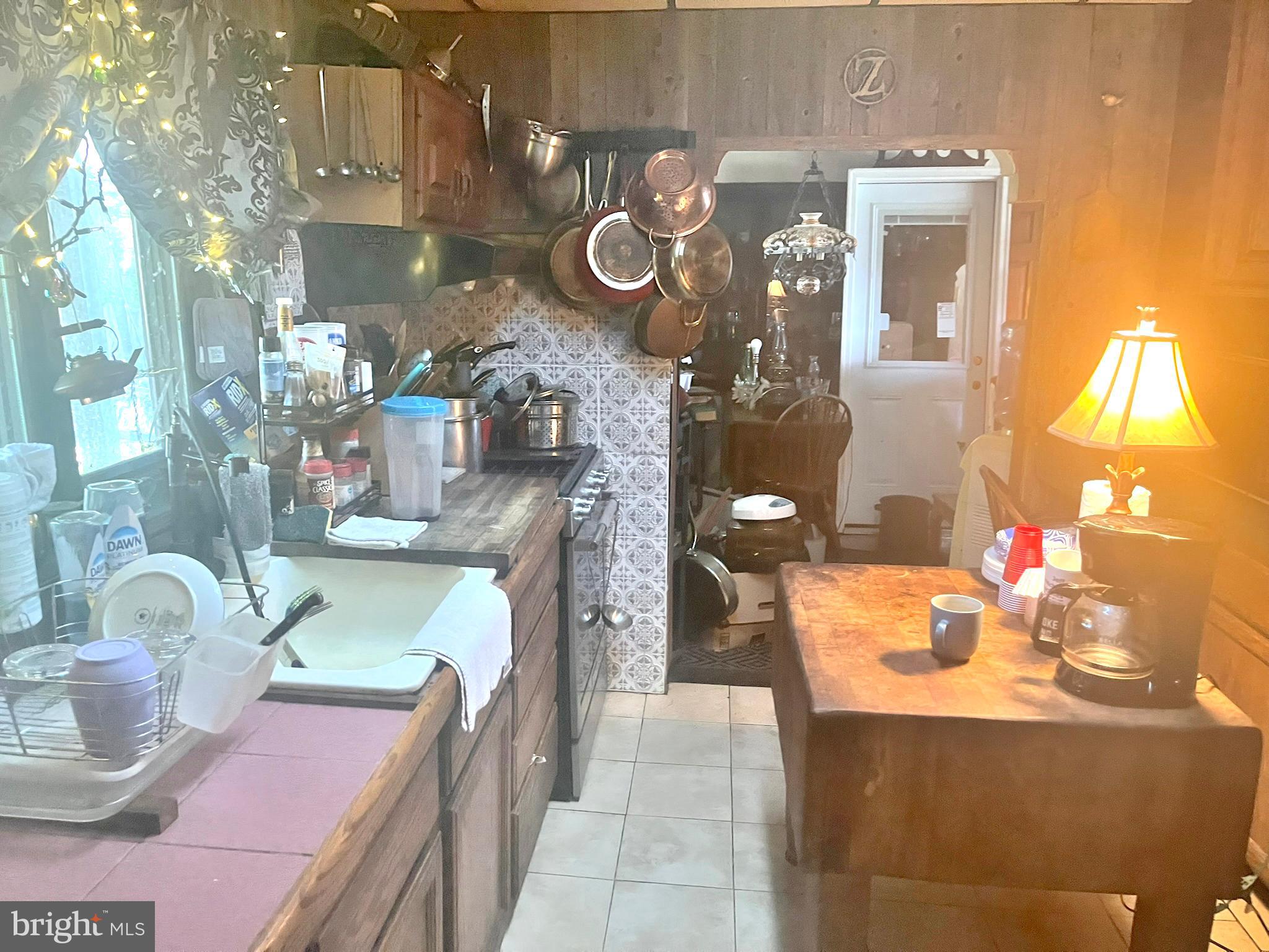1312 FROSTY HOLLOW ROAD