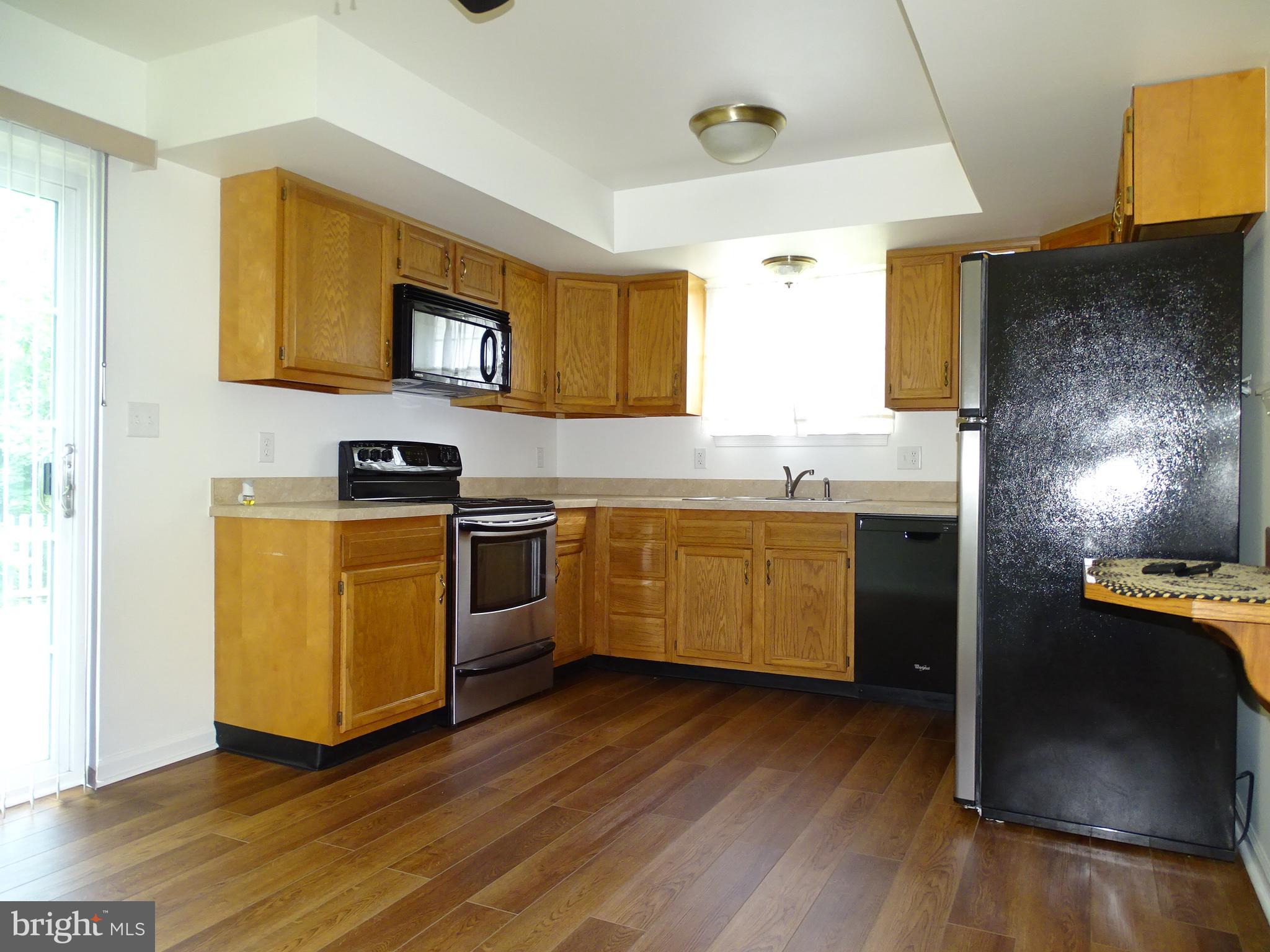 STONEBRIDGE CONDOS - Residential