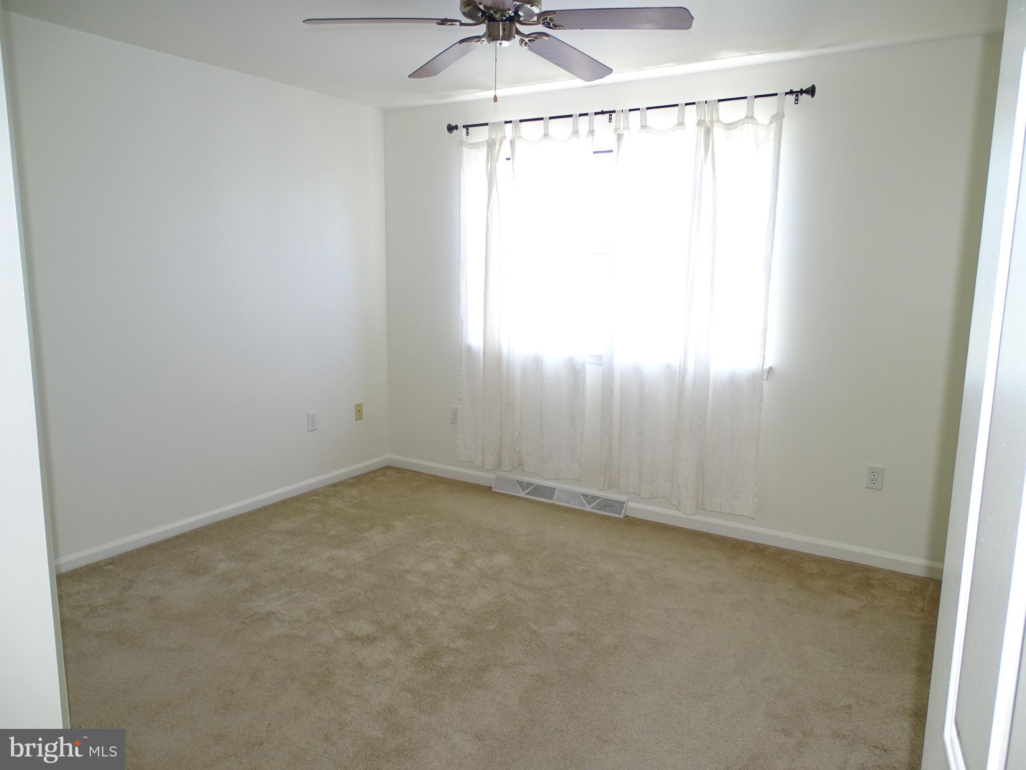 STONEBRIDGE CONDOS - Residential