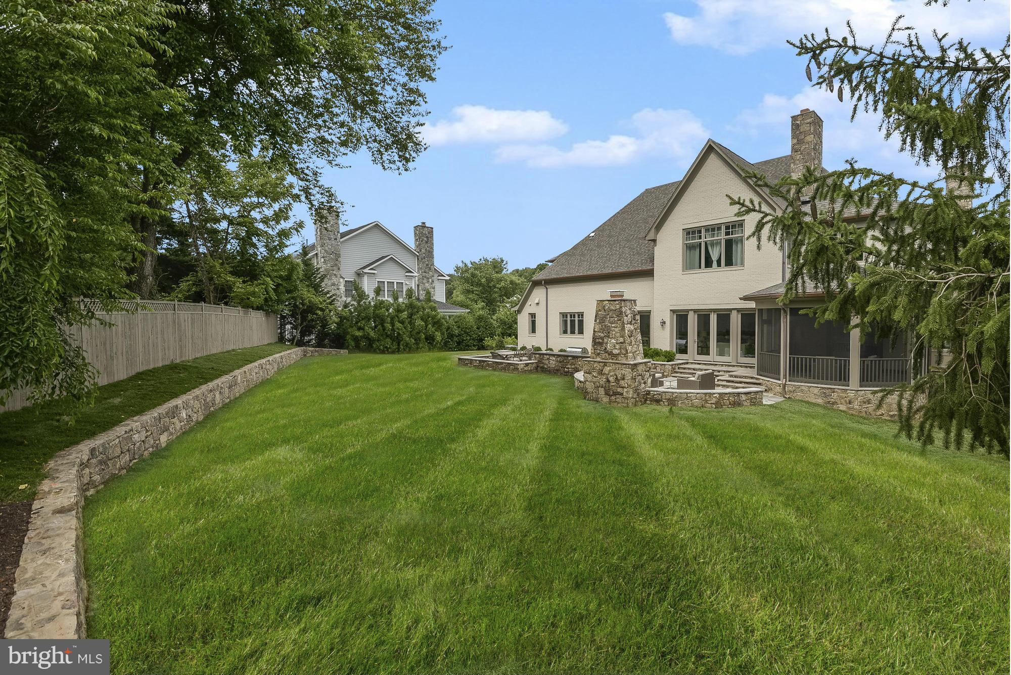 LANGLEY FOREST - Residential