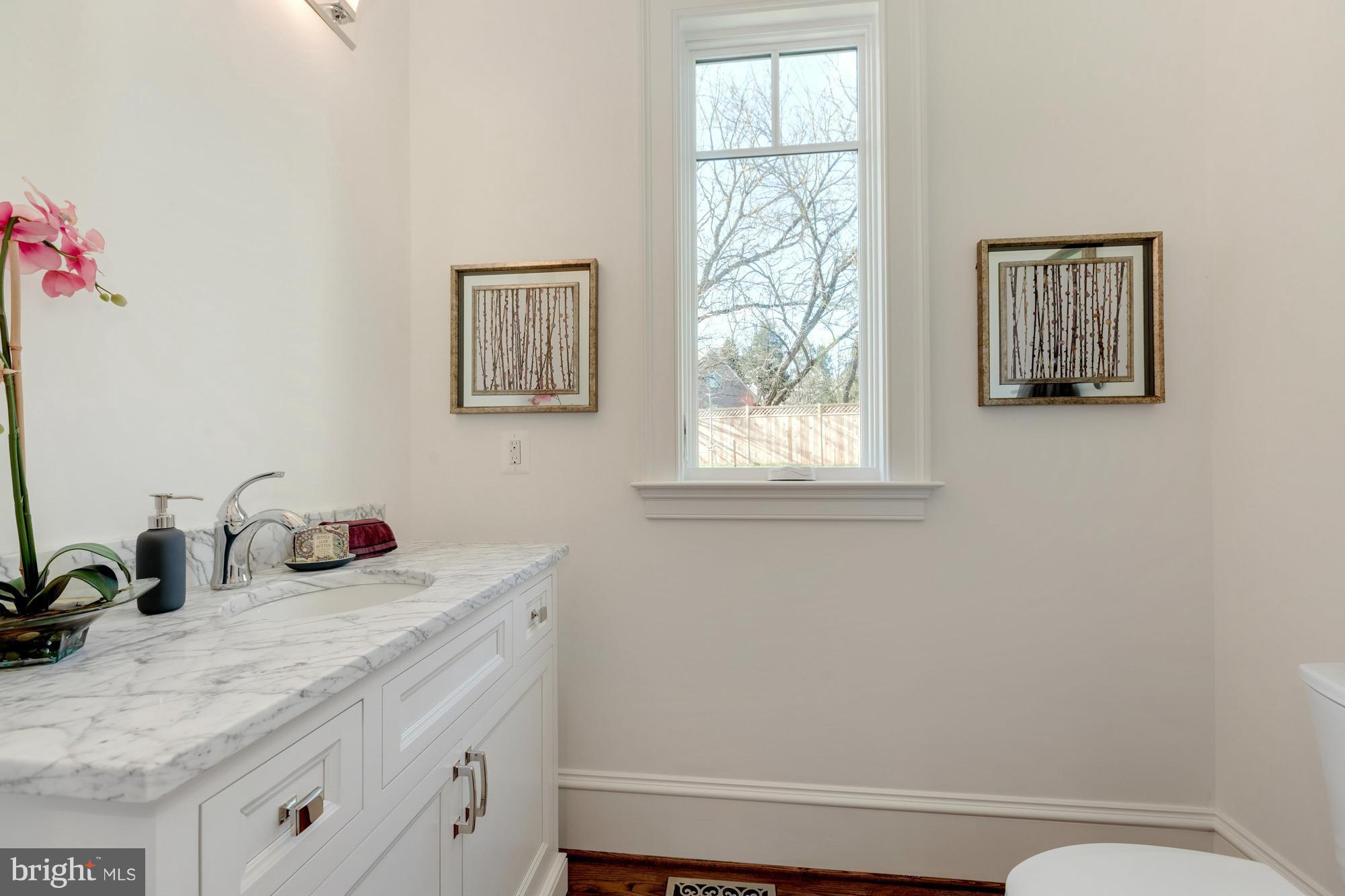 LANGLEY FOREST - Residential