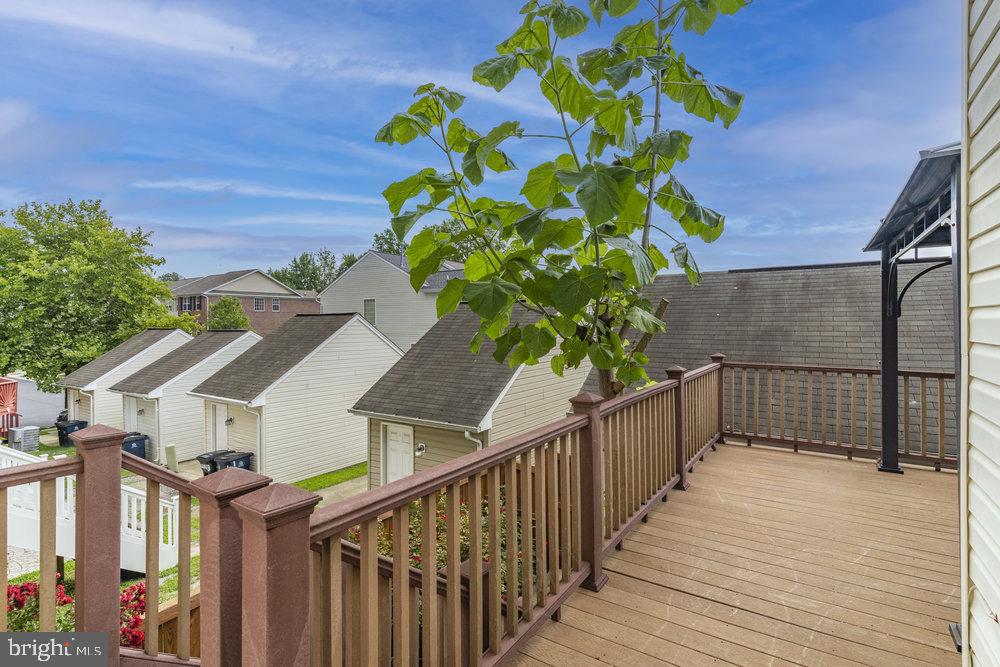 MARLTON TOWN CENTER - Residential