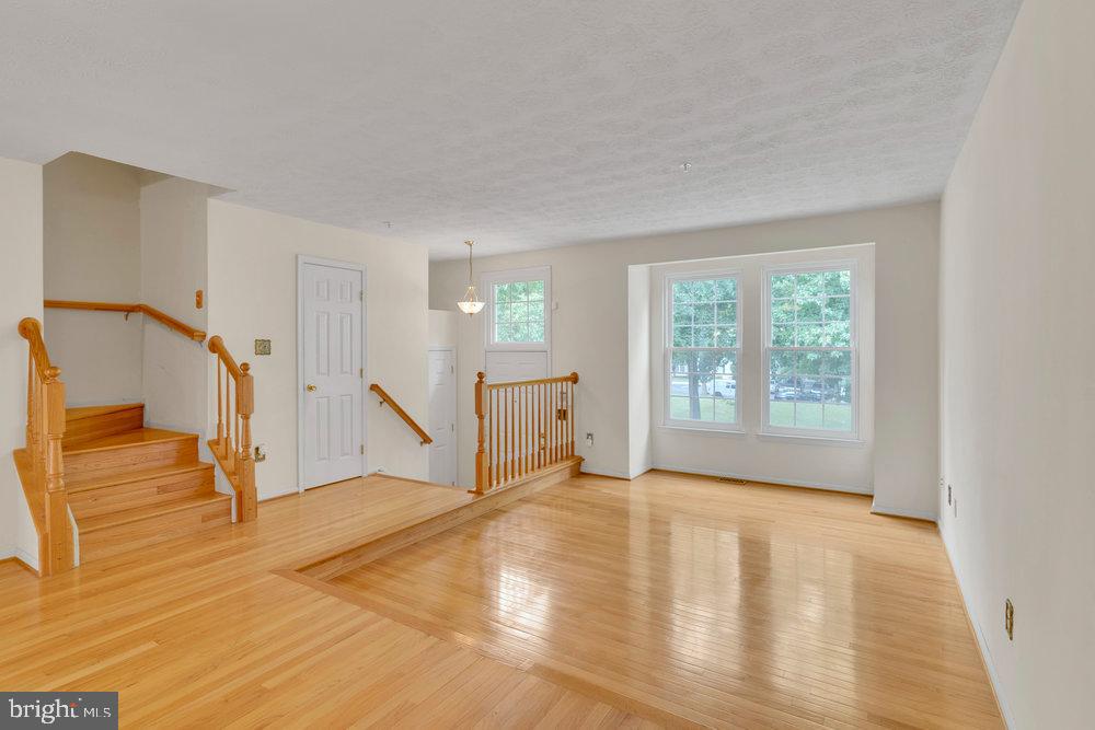 MARLTON TOWN CENTER - Residential