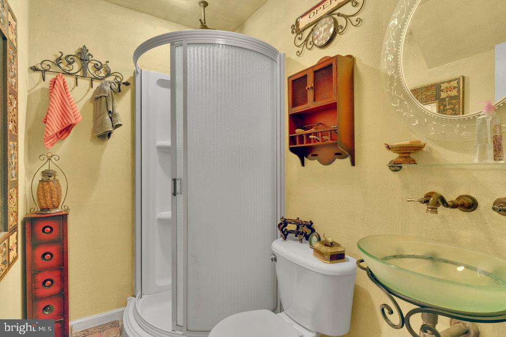 MARLTON TOWN CENTER - Residential