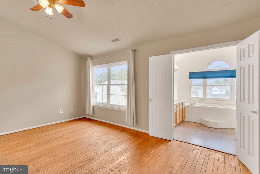 MARLTON TOWN CENTER - Residential