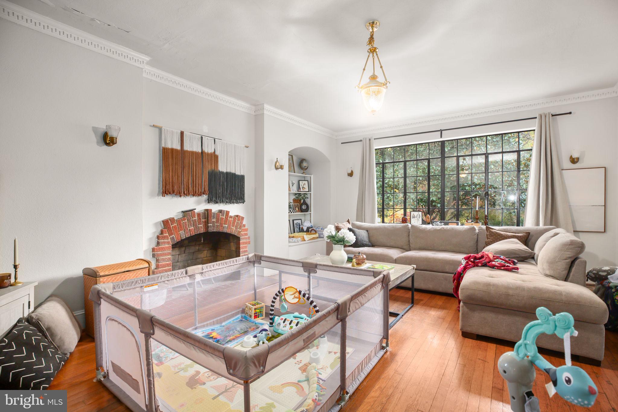 WESTMONT - Residential