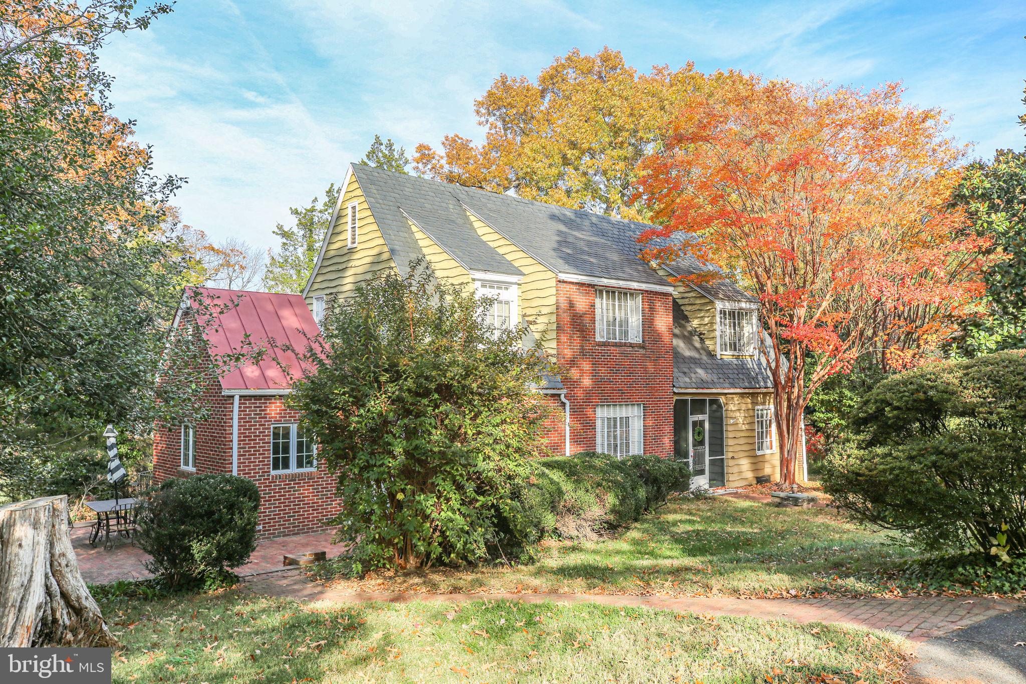 WESTMONT - Residential