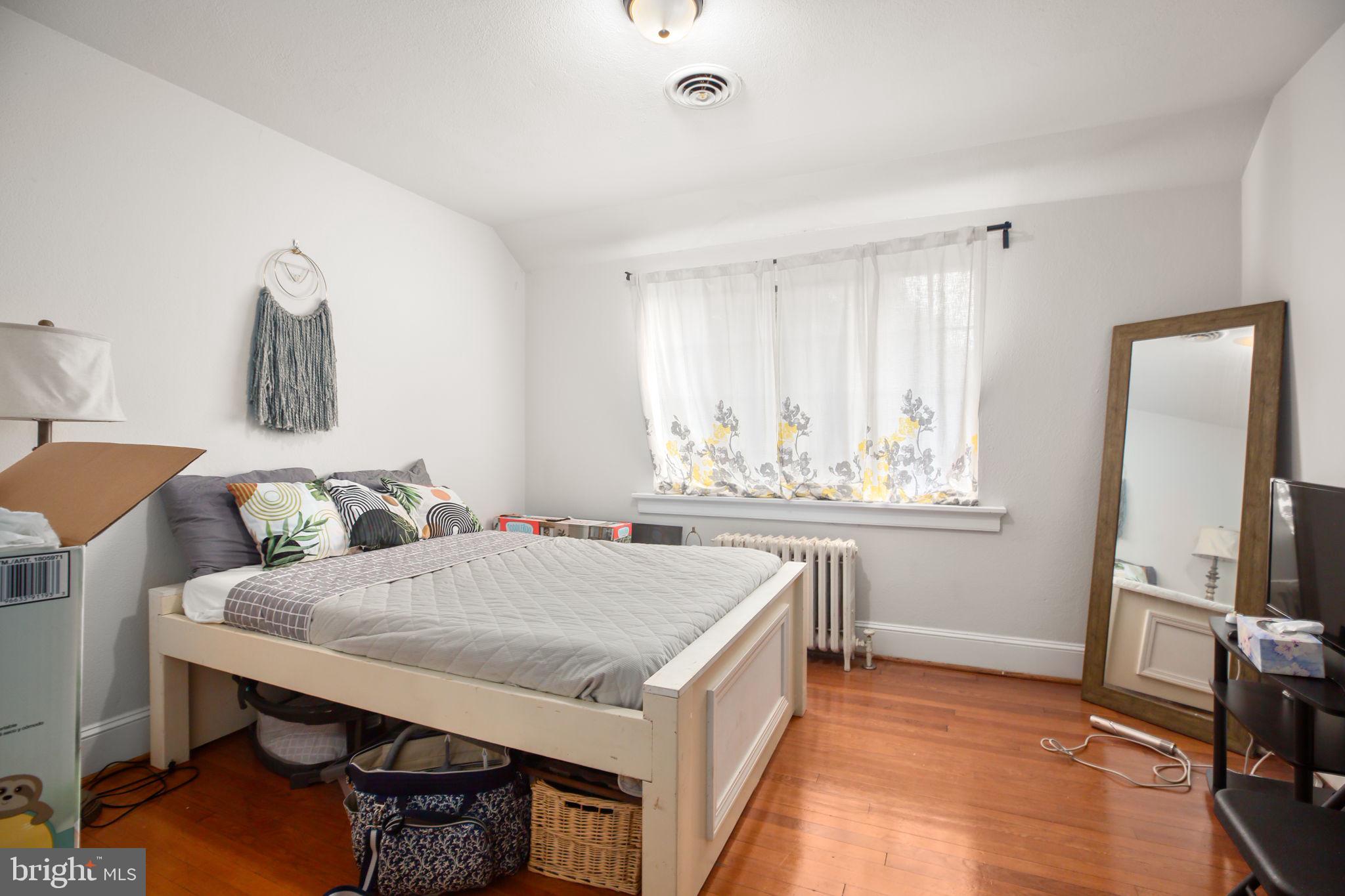 WESTMONT - Residential