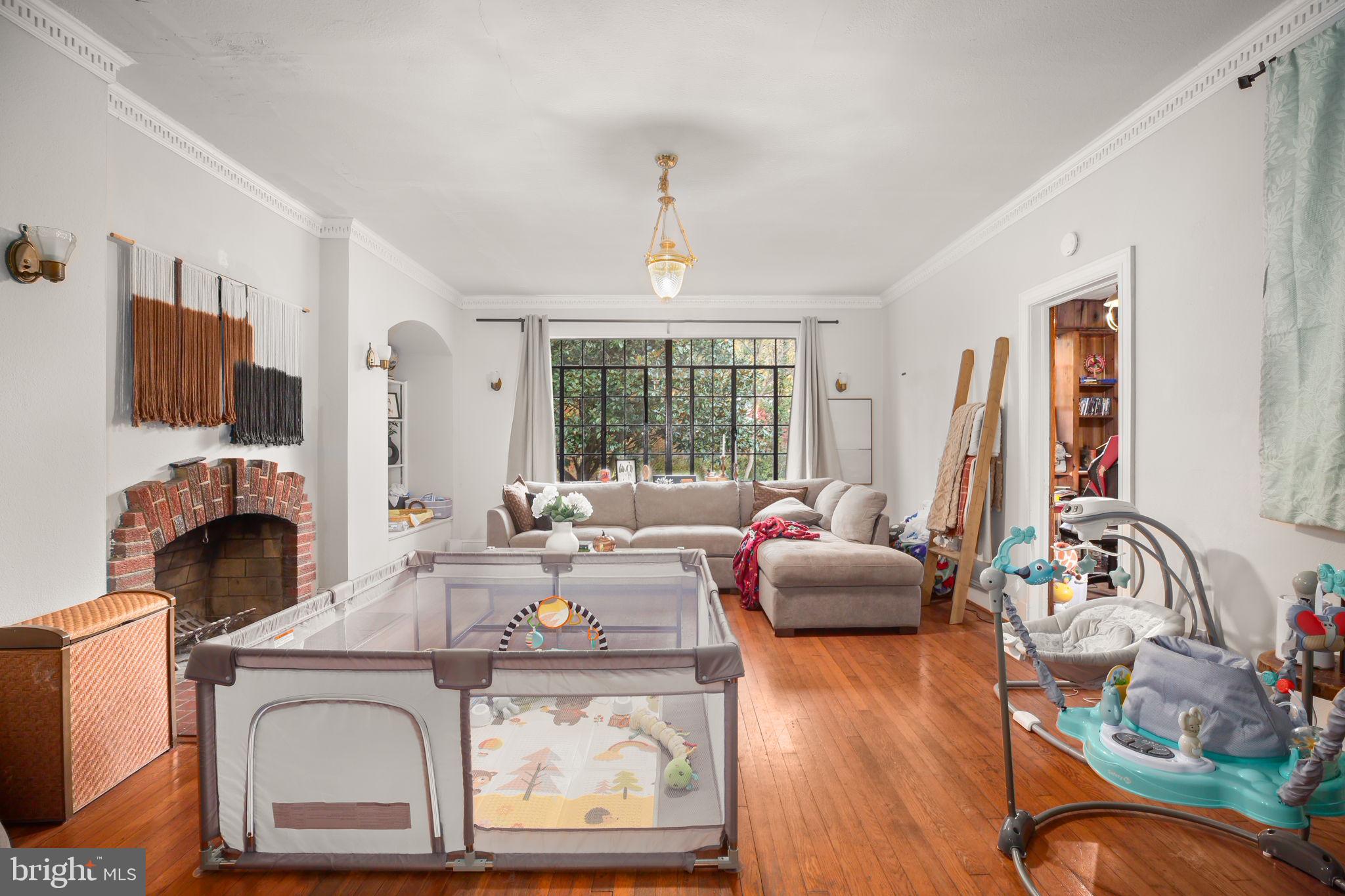 WESTMONT - Residential