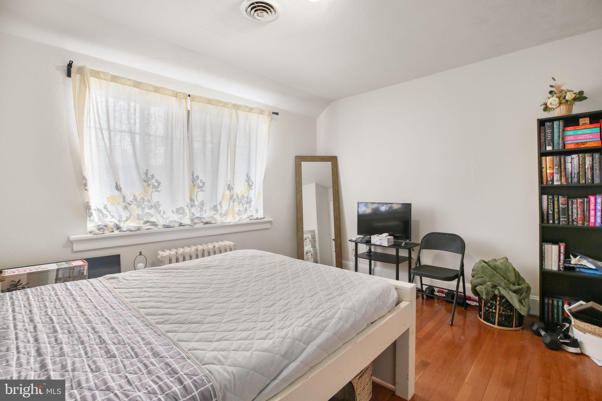 WESTMONT - Residential