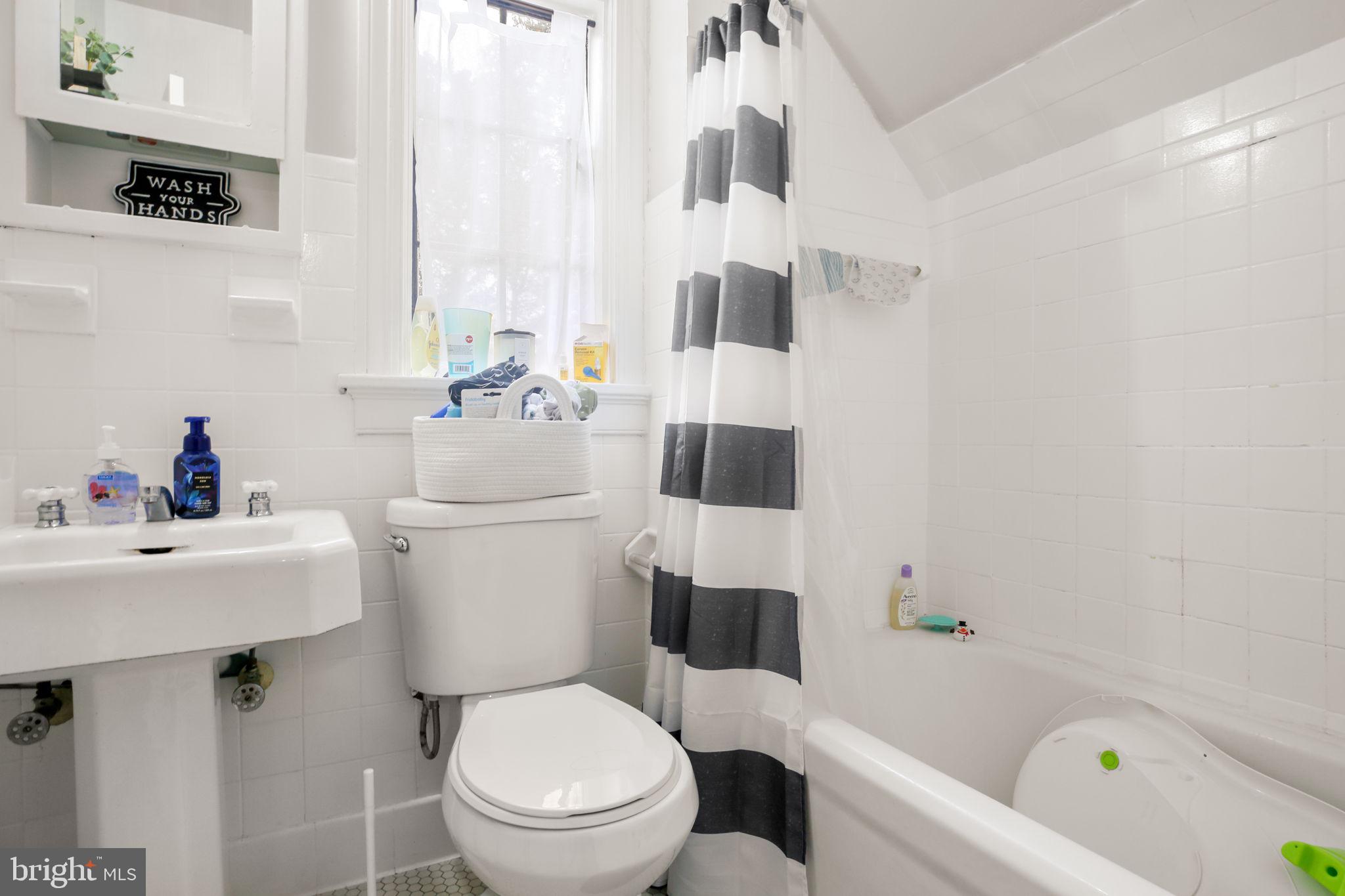 WESTMONT - Residential