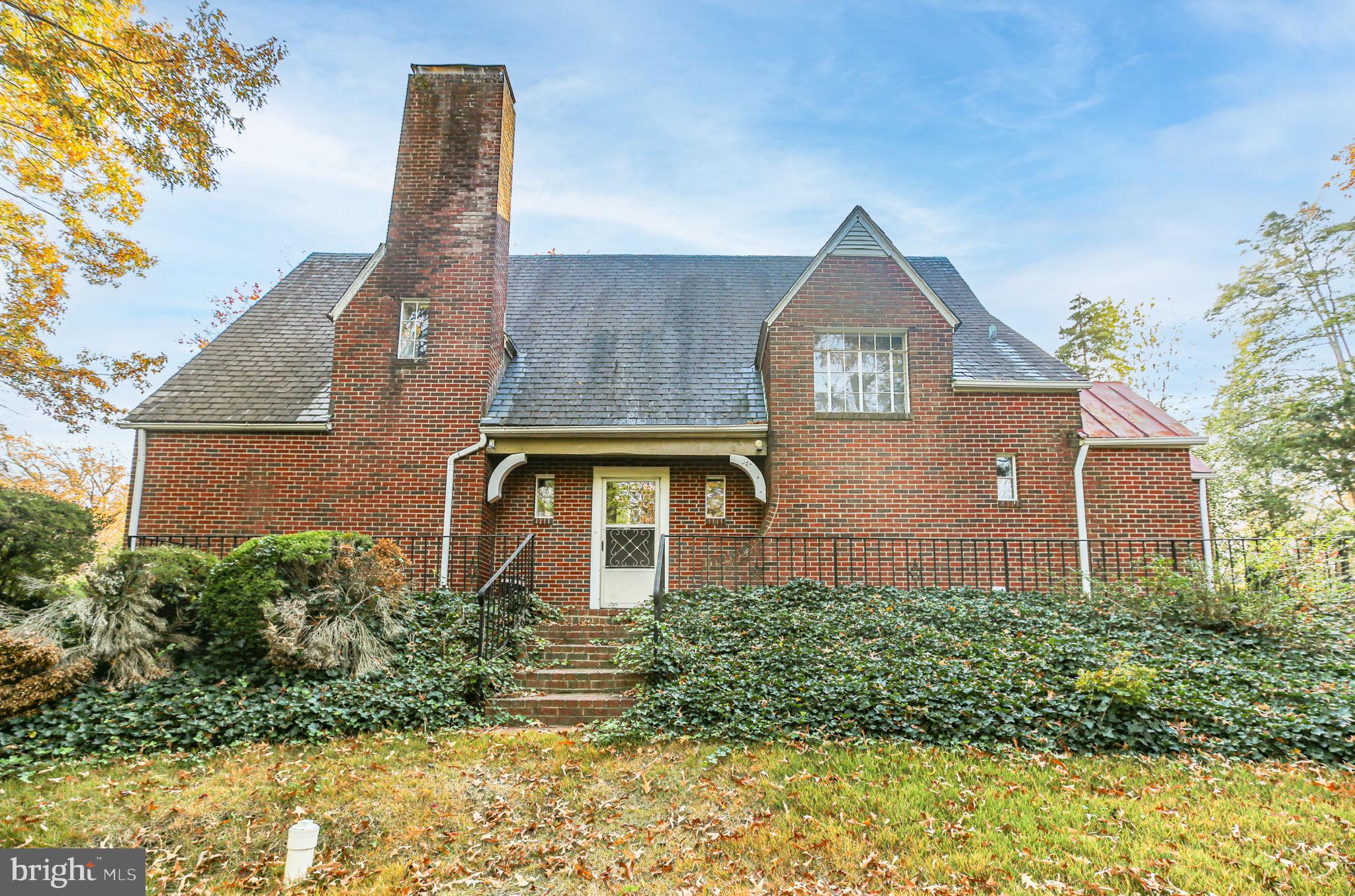 WESTMONT - Residential