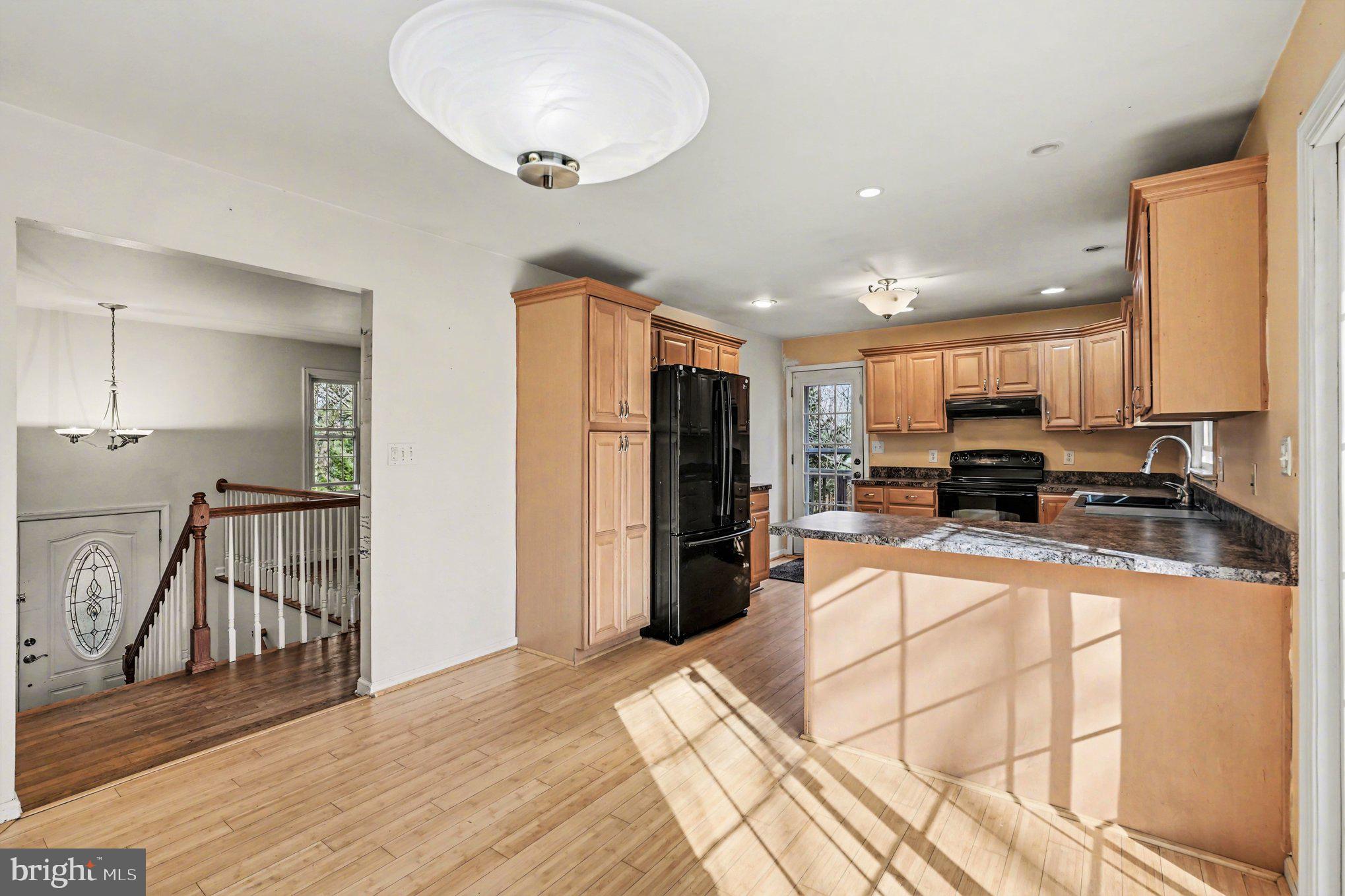 SANDY RIDGE - Residential