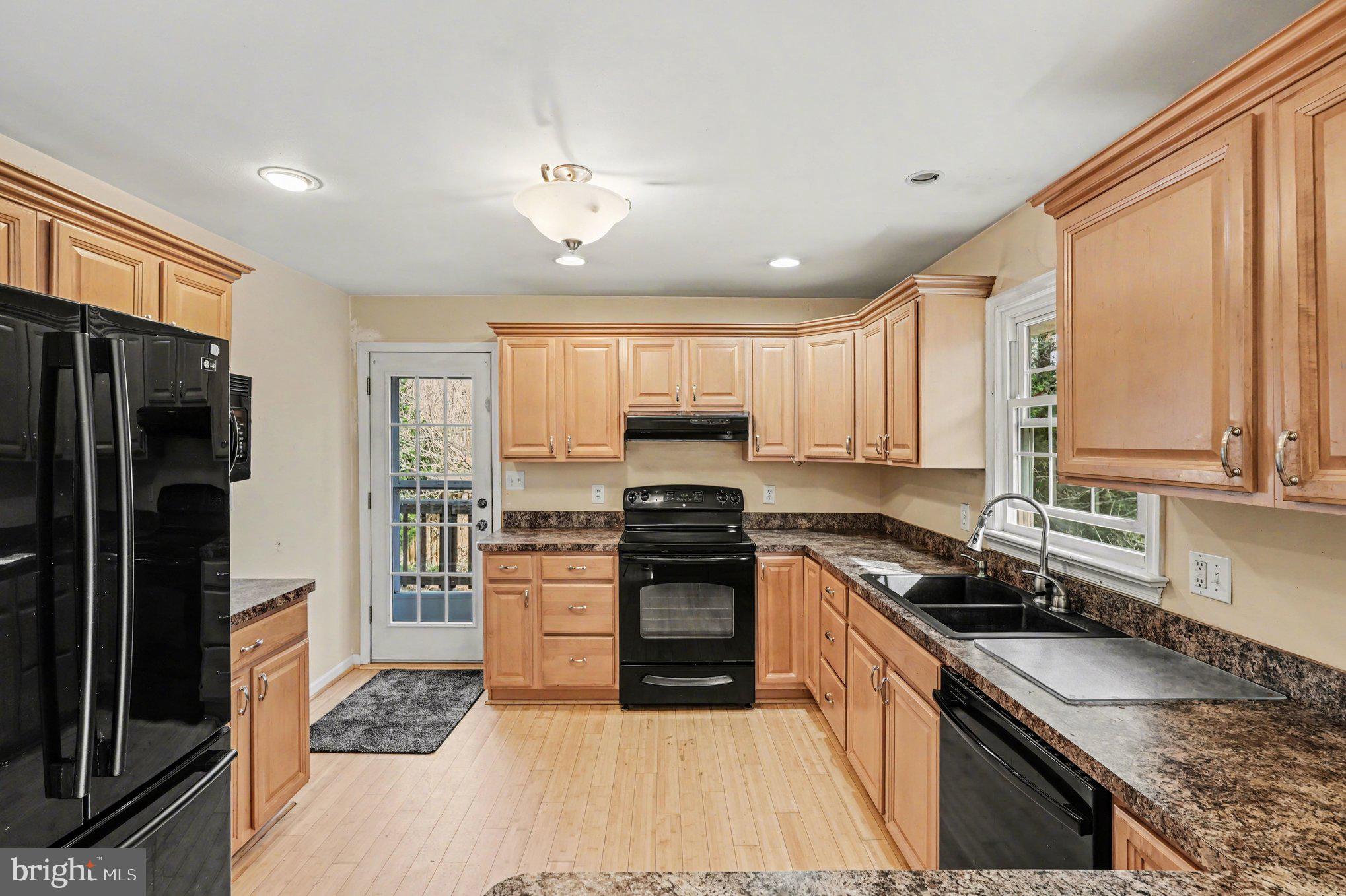 SANDY RIDGE - Residential