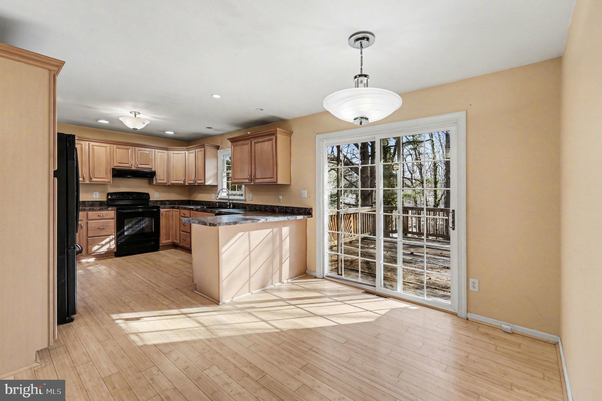 SANDY RIDGE - Residential