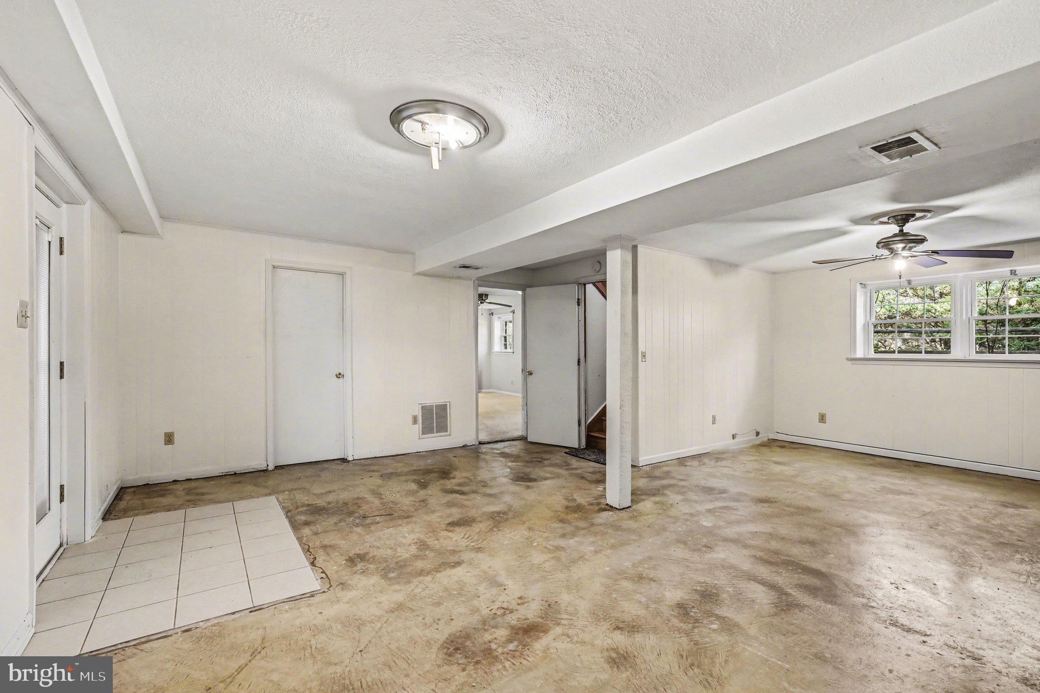 SANDY RIDGE - Residential