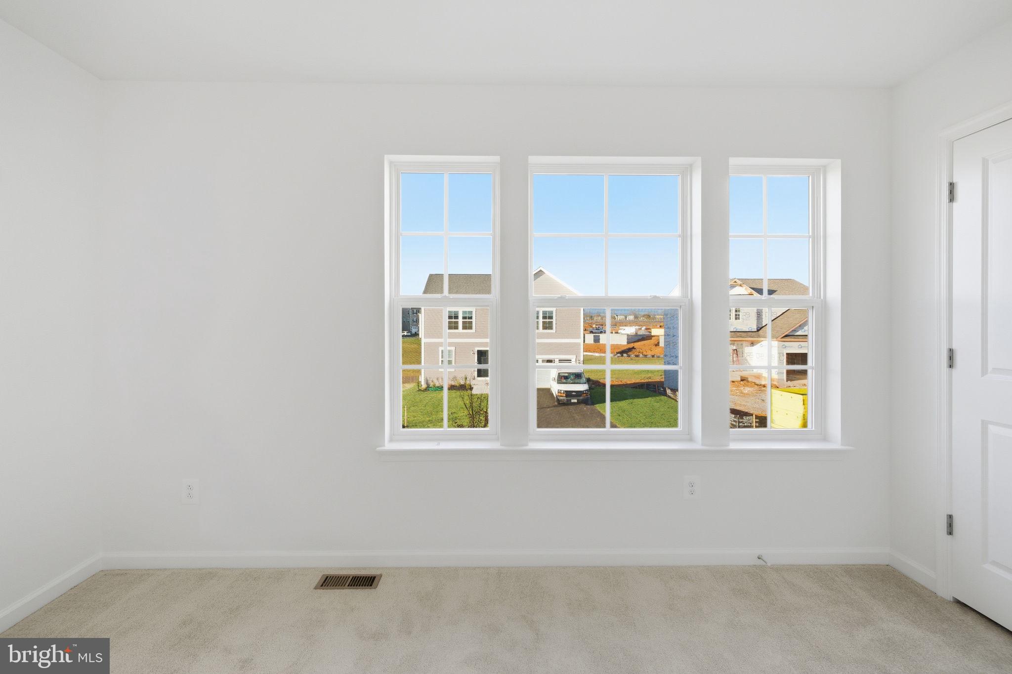 SOUTH BROOK - Residential