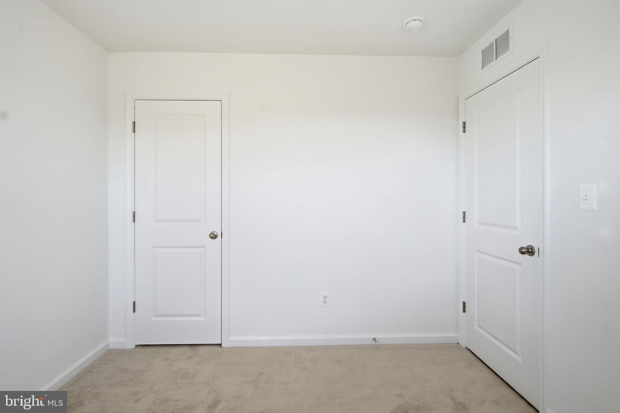 SOUTH BROOK - Residential