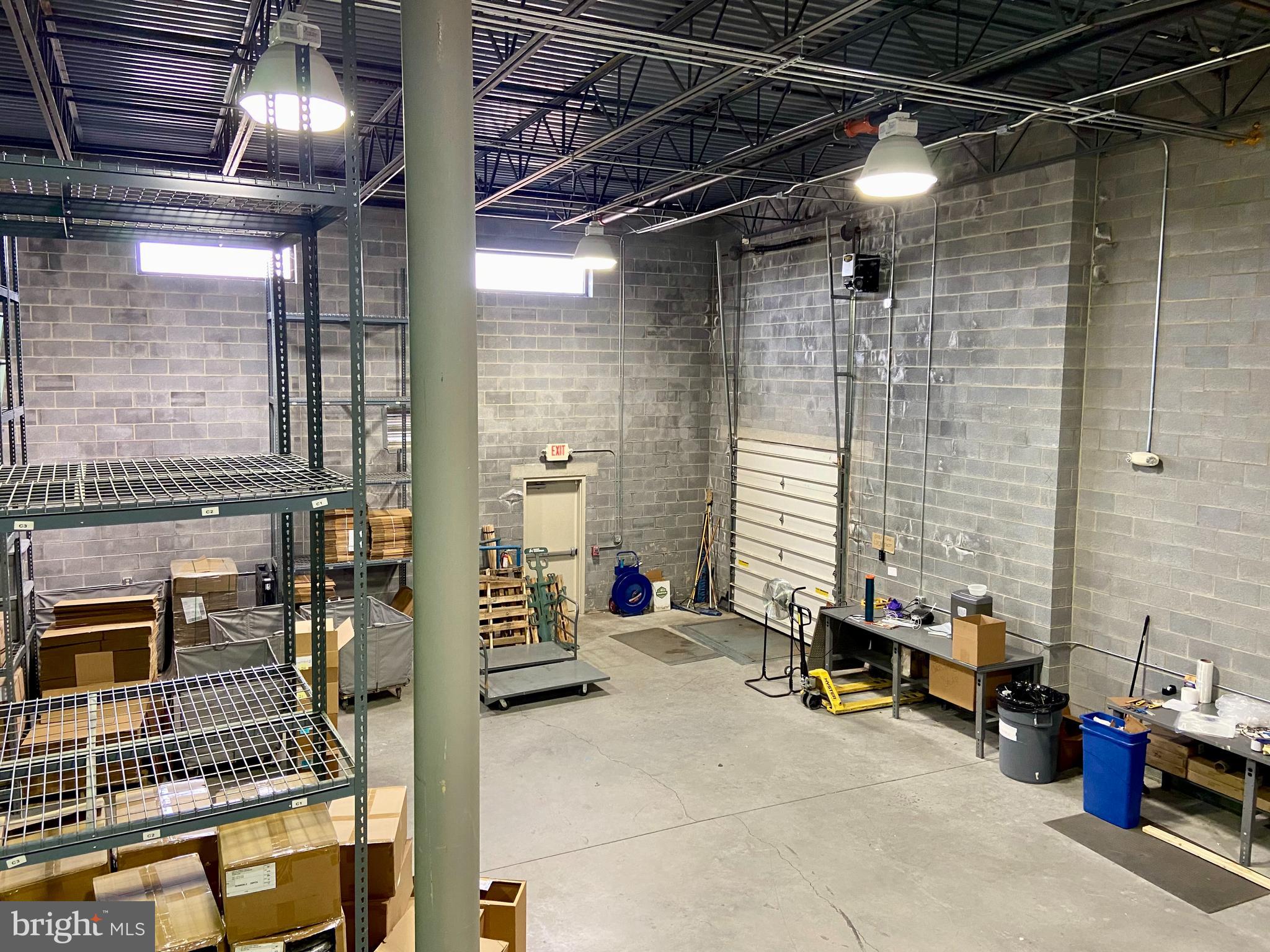 WINCHESTER - Commercial Sale