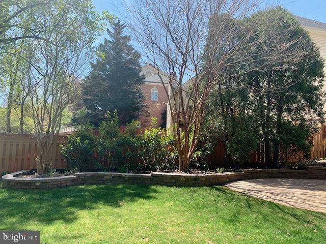 BELLS MILL ESTATES - Residential Lease