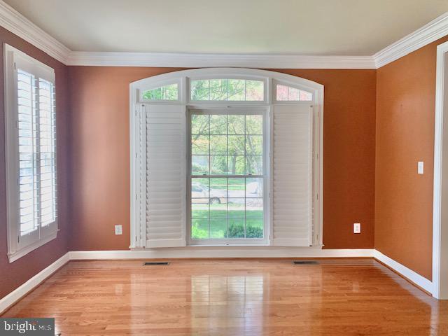 BELLS MILL ESTATES - Residential Lease