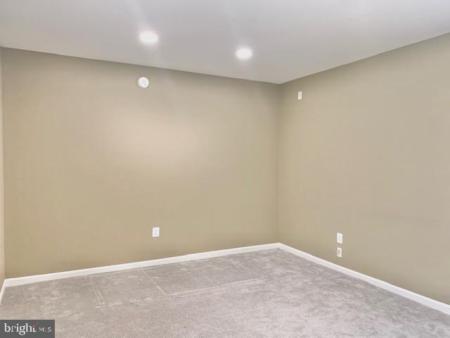 BELLS MILL ESTATES - Residential Lease