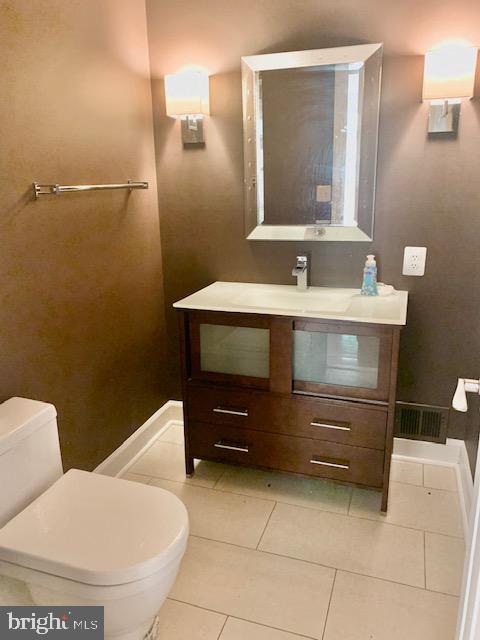 BELLS MILL ESTATES - Residential Lease