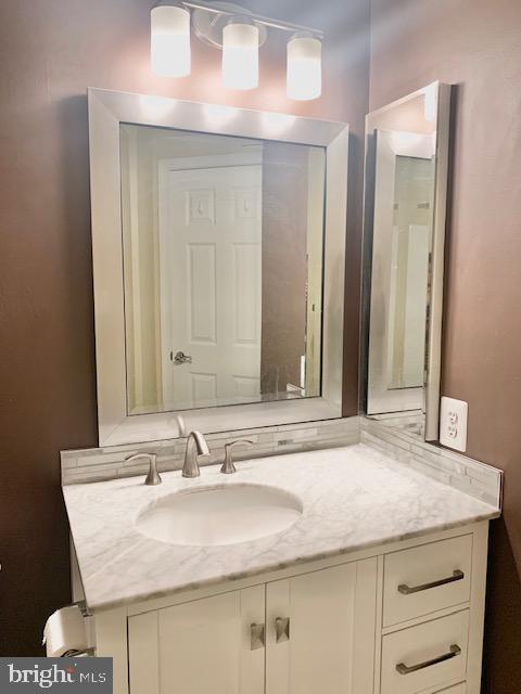 BELLS MILL ESTATES - Residential Lease