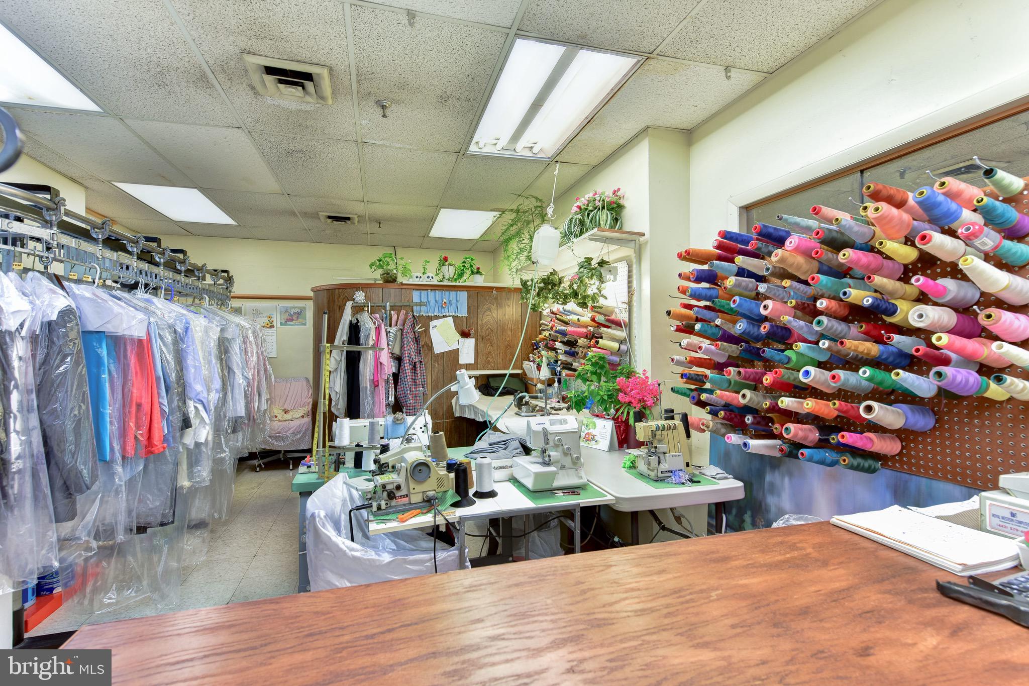 REGENCY AT MCLEAN - Residential Lease