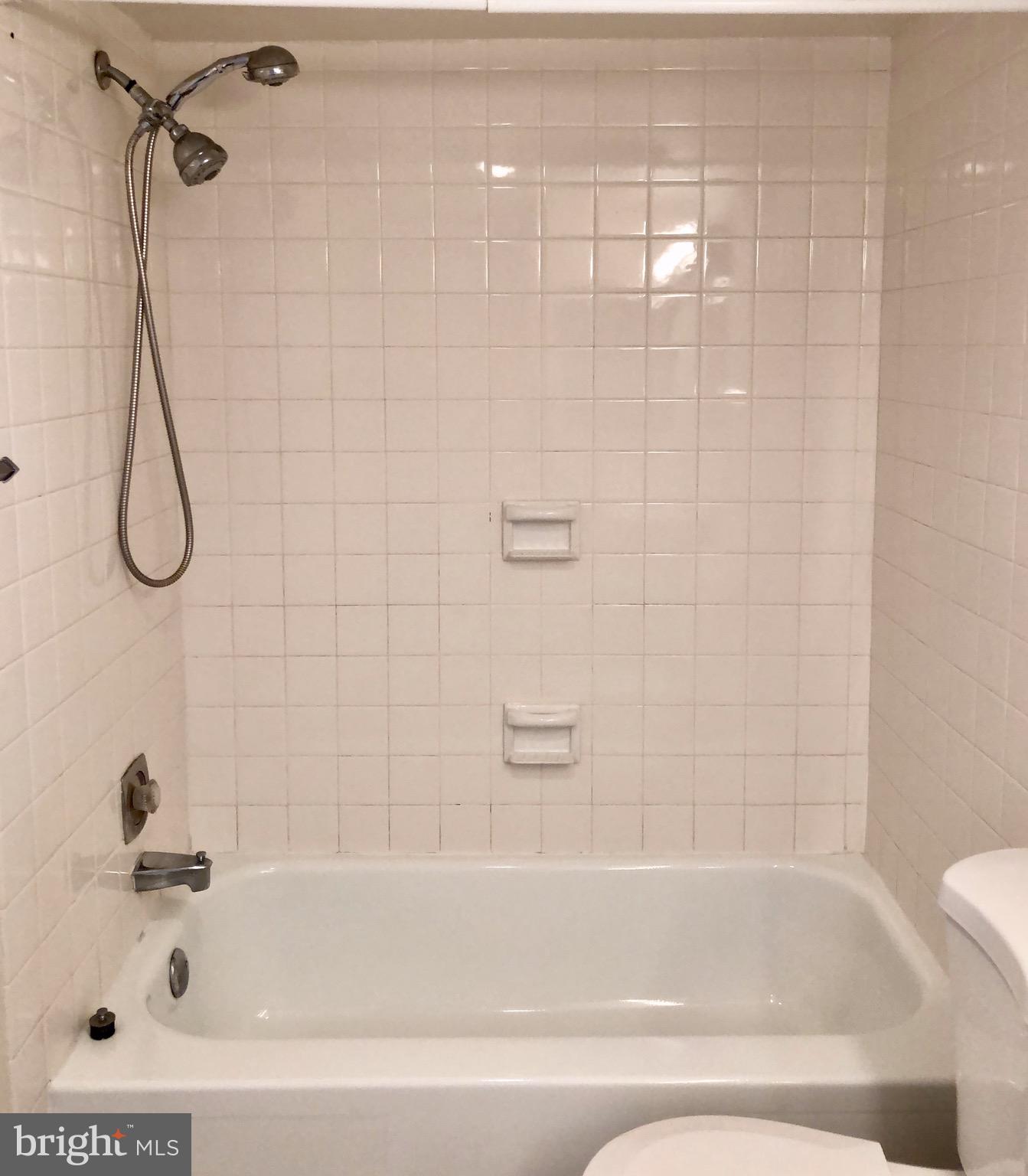 REGENCY AT MCLEAN - Residential Lease