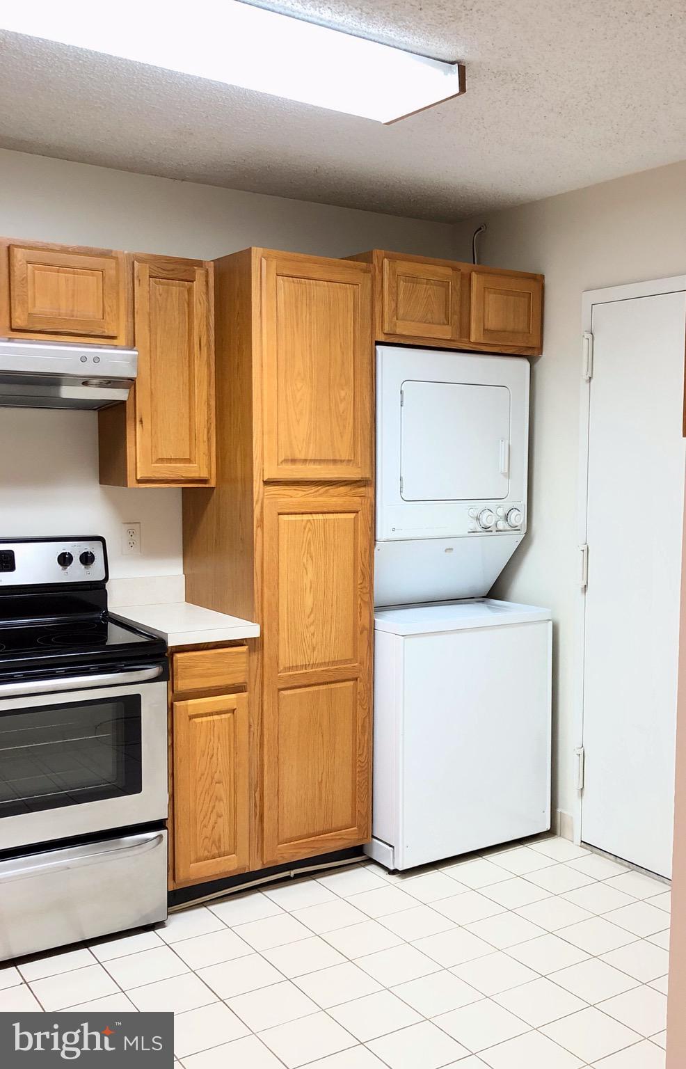 REGENCY AT MCLEAN - Residential Lease