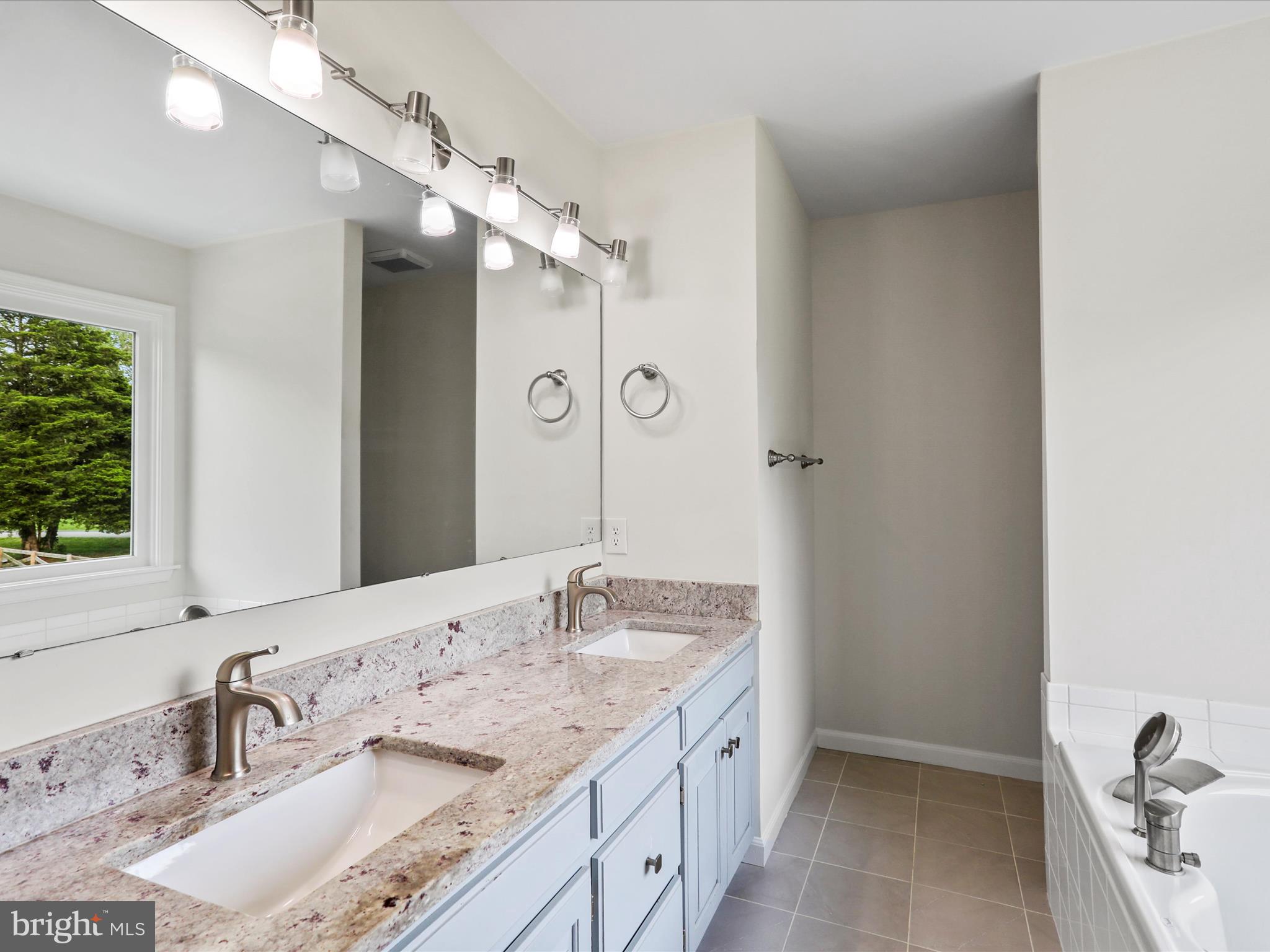 DEER MOUNTAIN - Residential