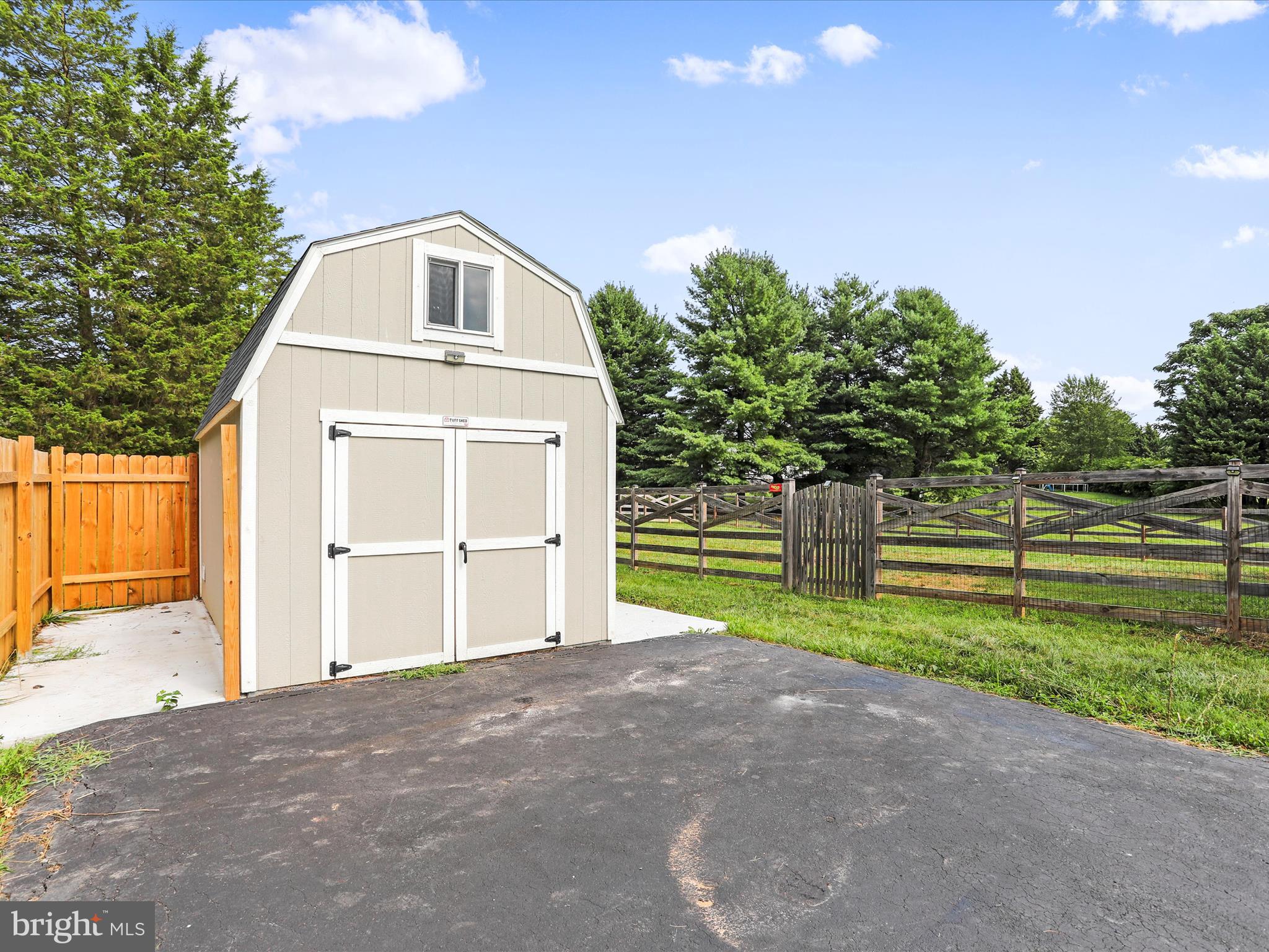 DEER MOUNTAIN - Residential